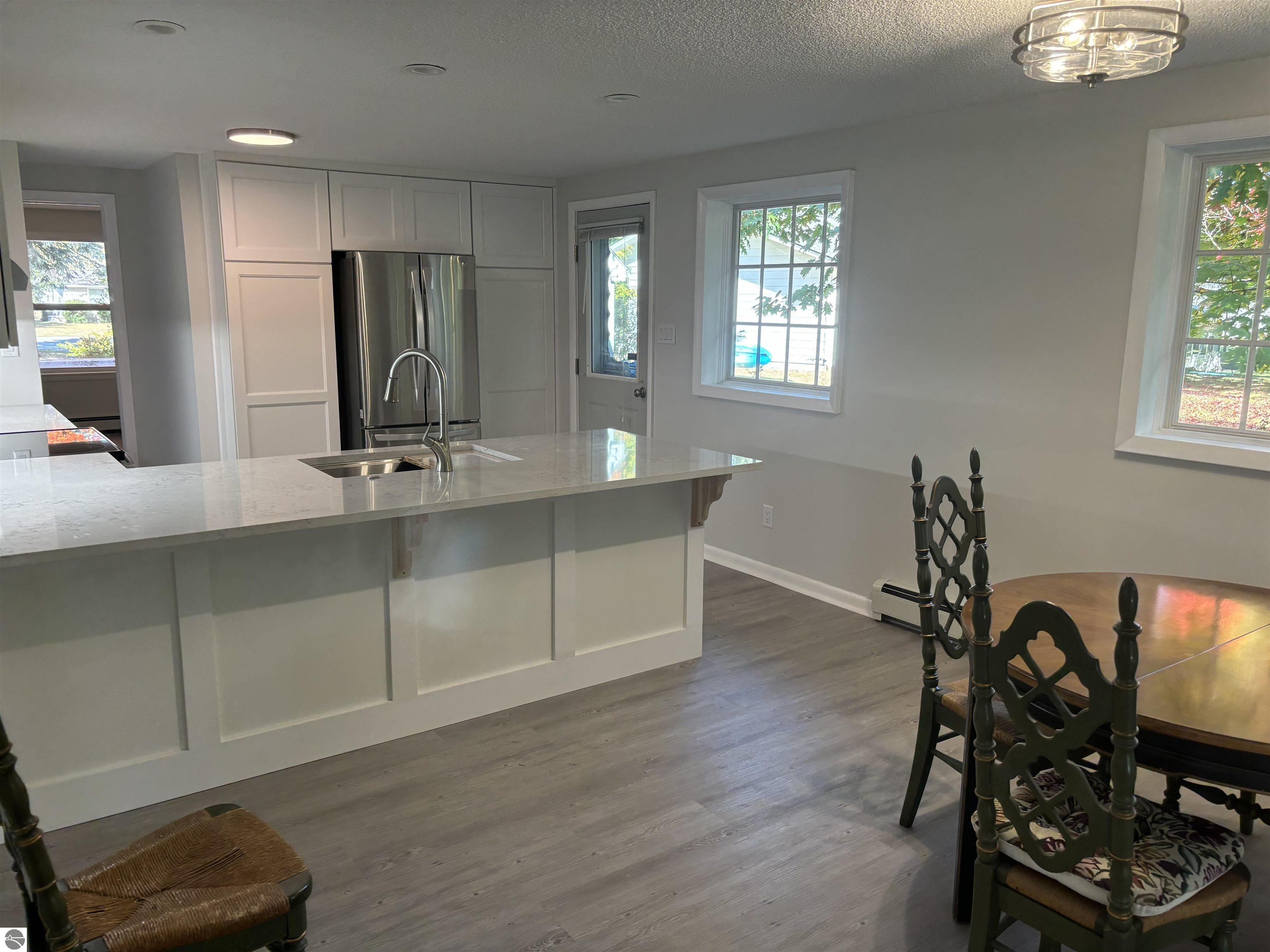 3776 Vista Park