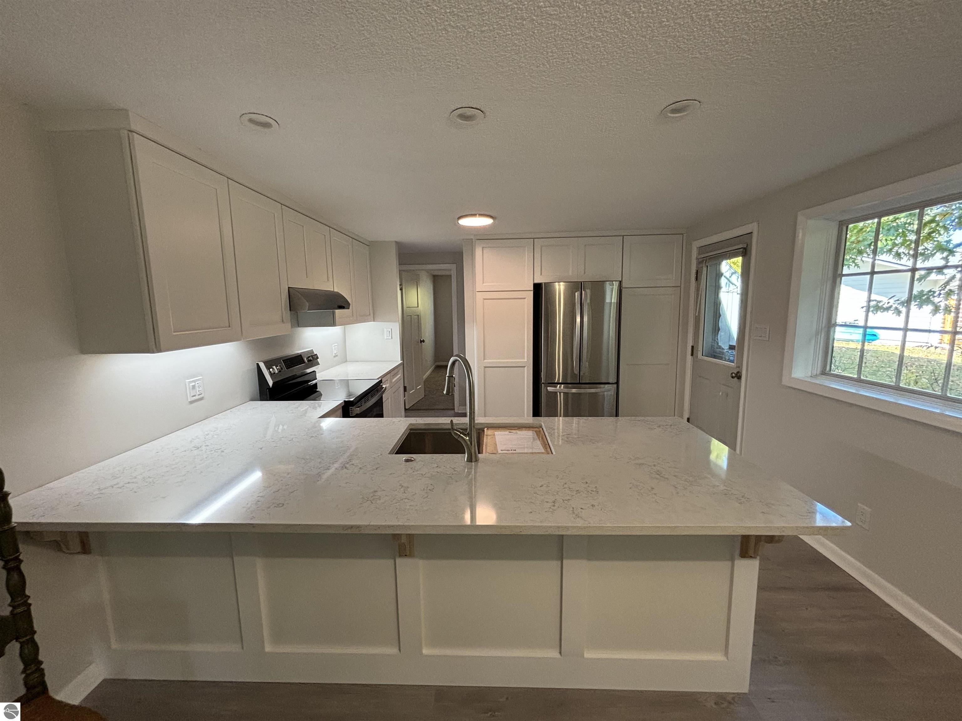 3776 Vista Park