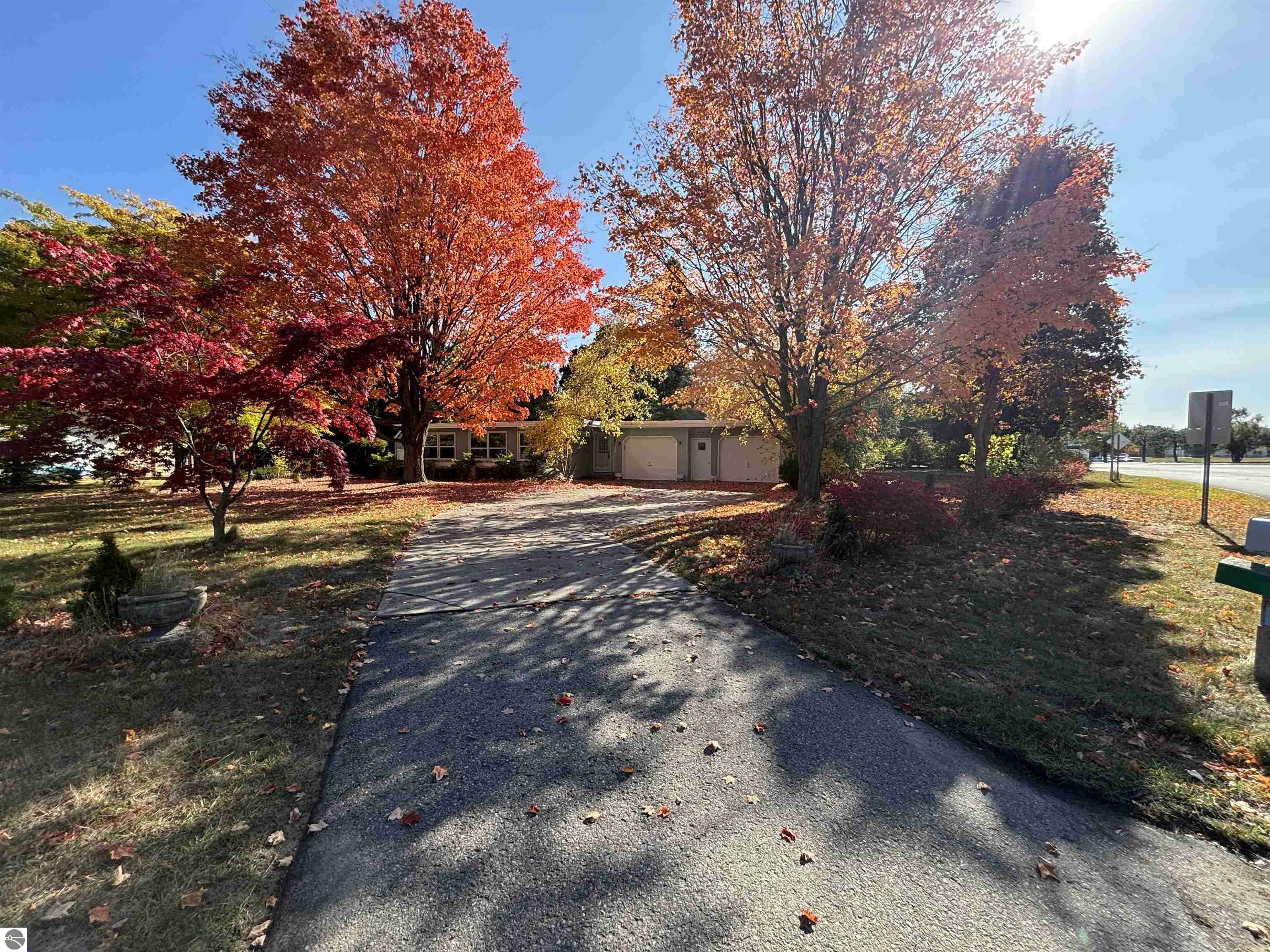 3776 Vista Park