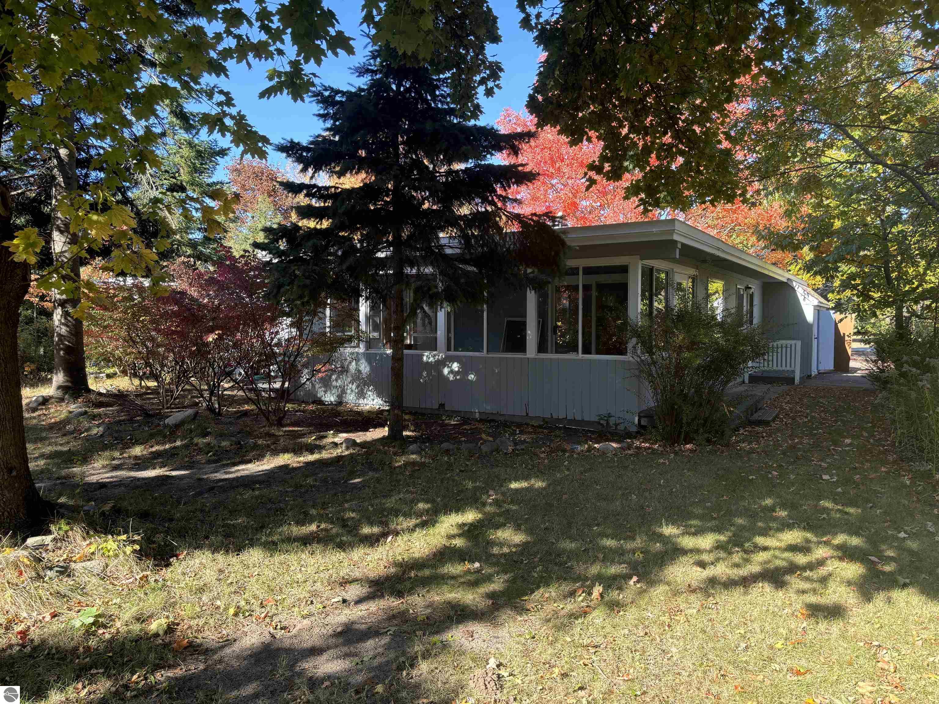 3776 Vista Park