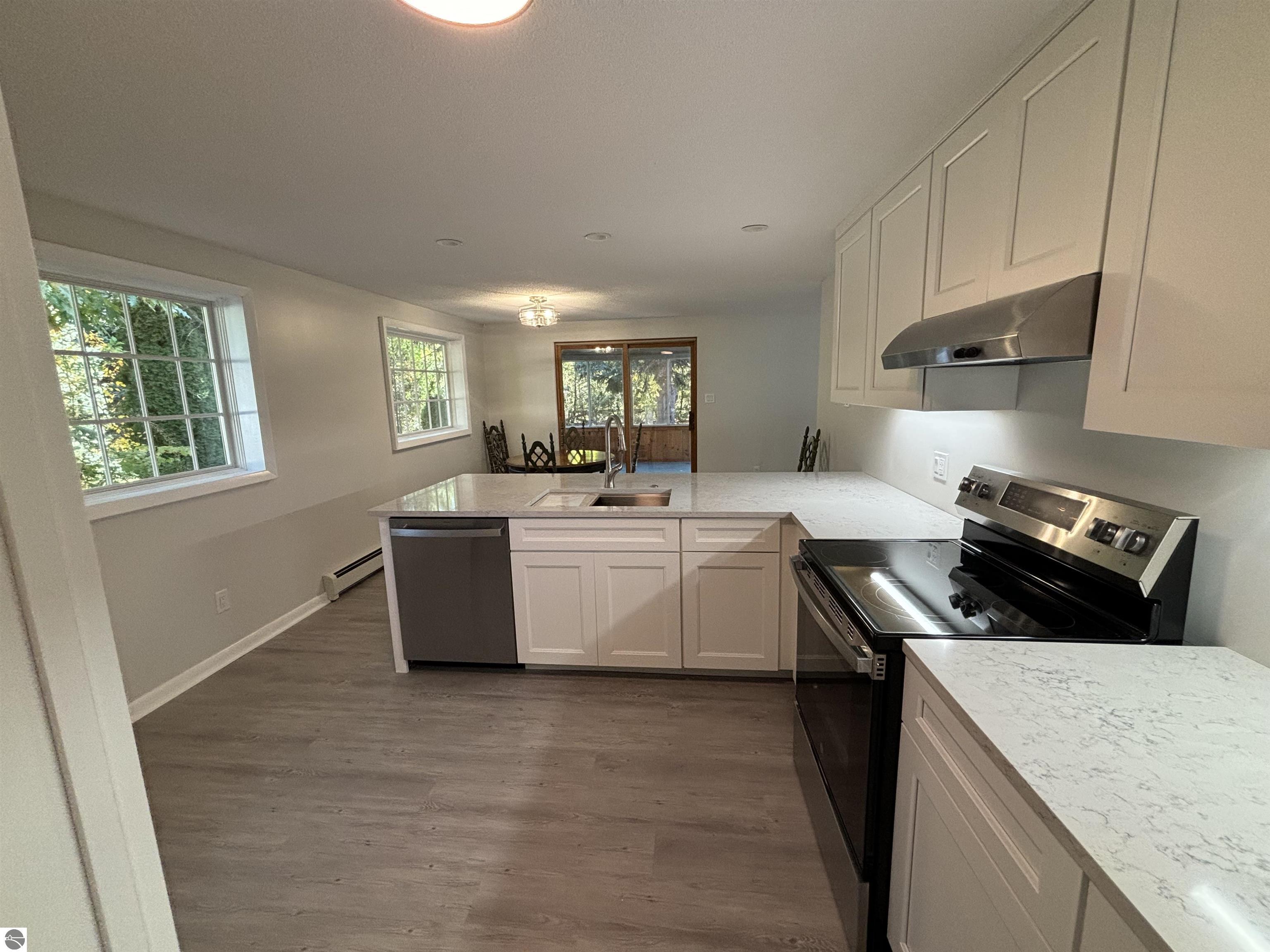 3776 Vista Park