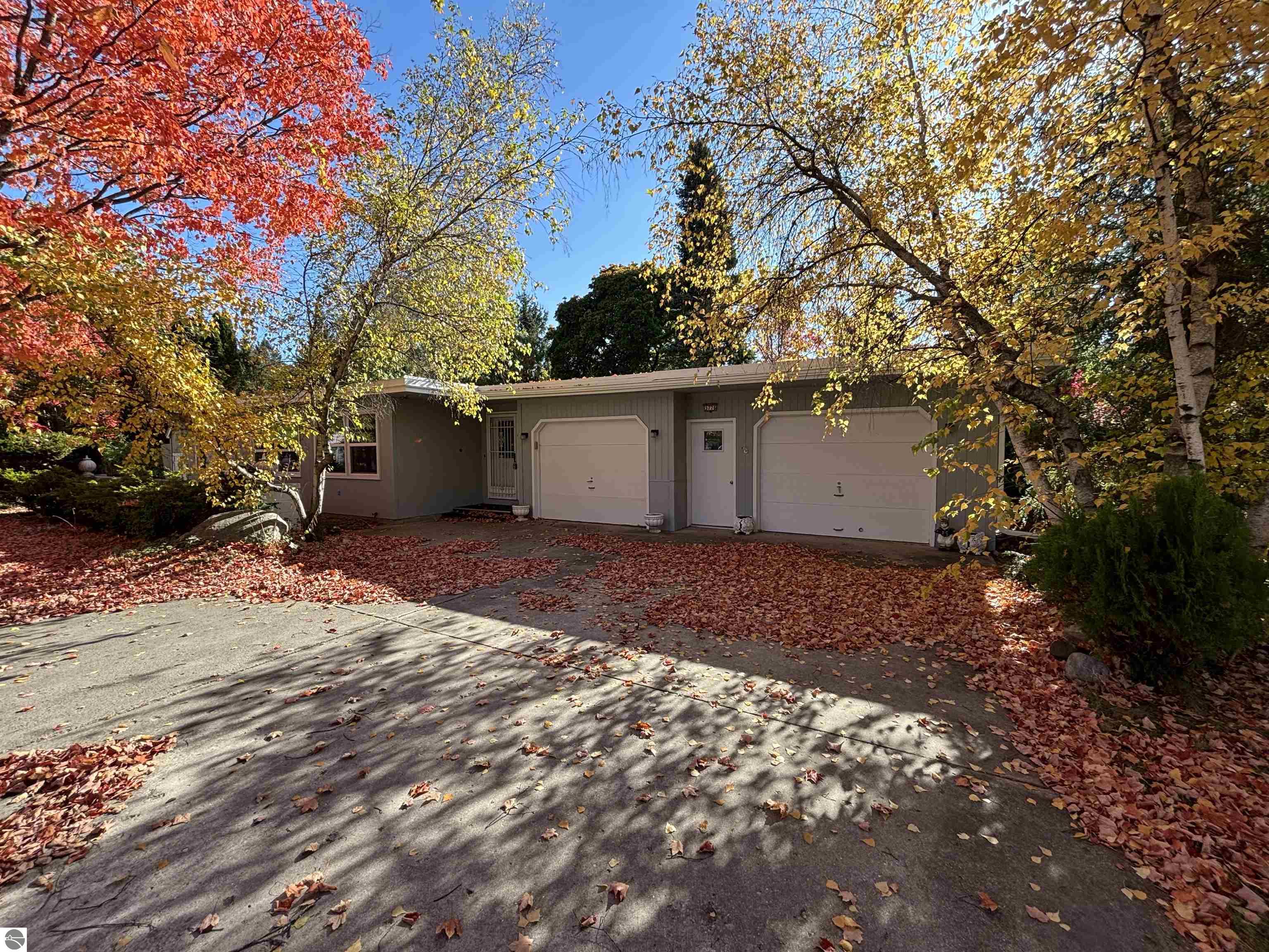 3776 Vista Park