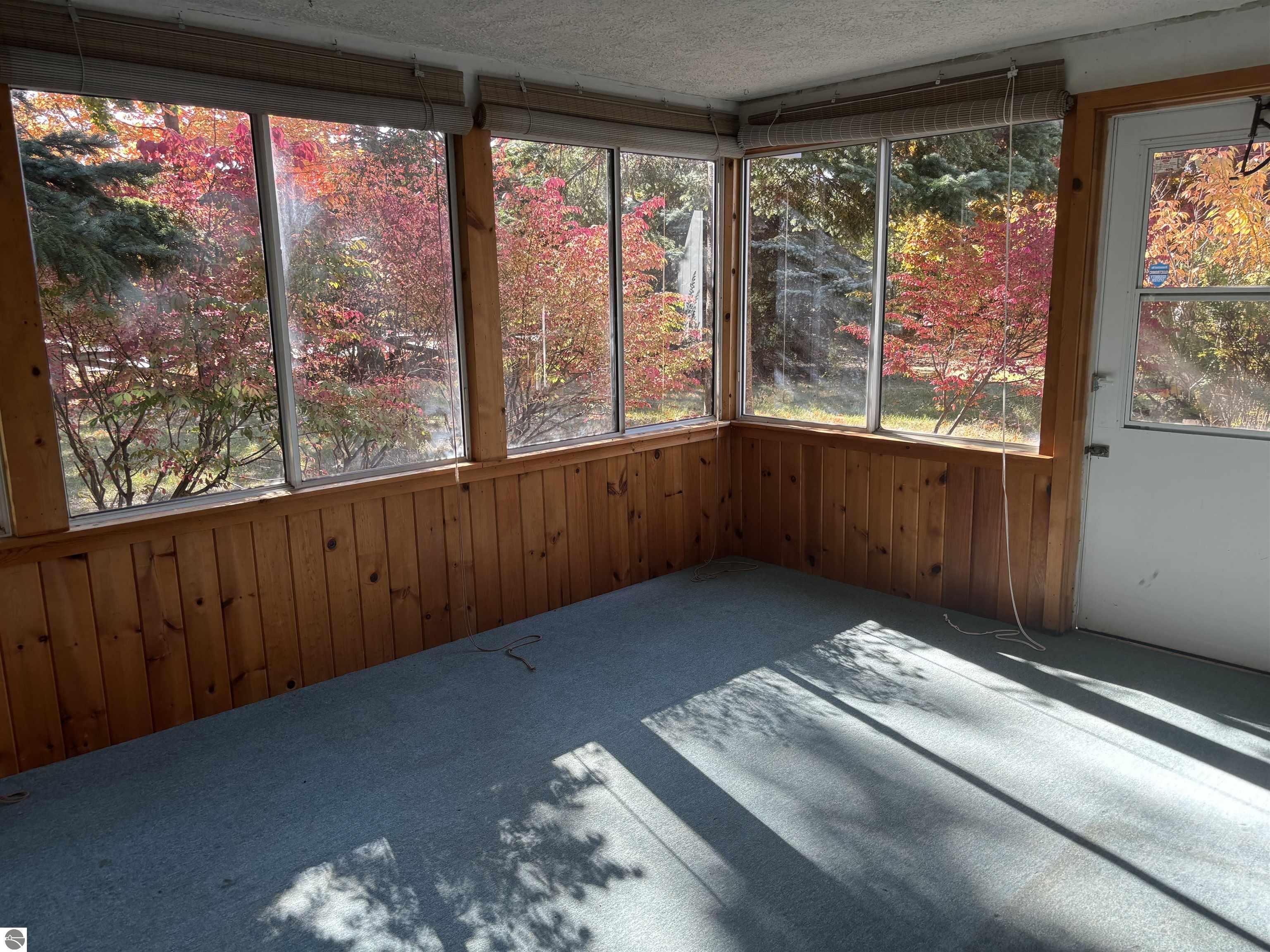3776 Vista Park