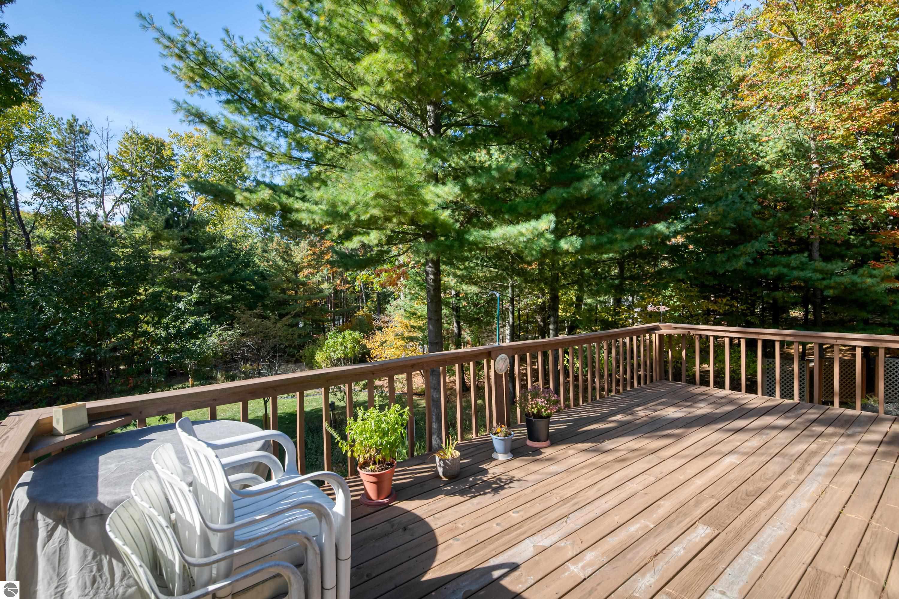4125 Holiday North Court