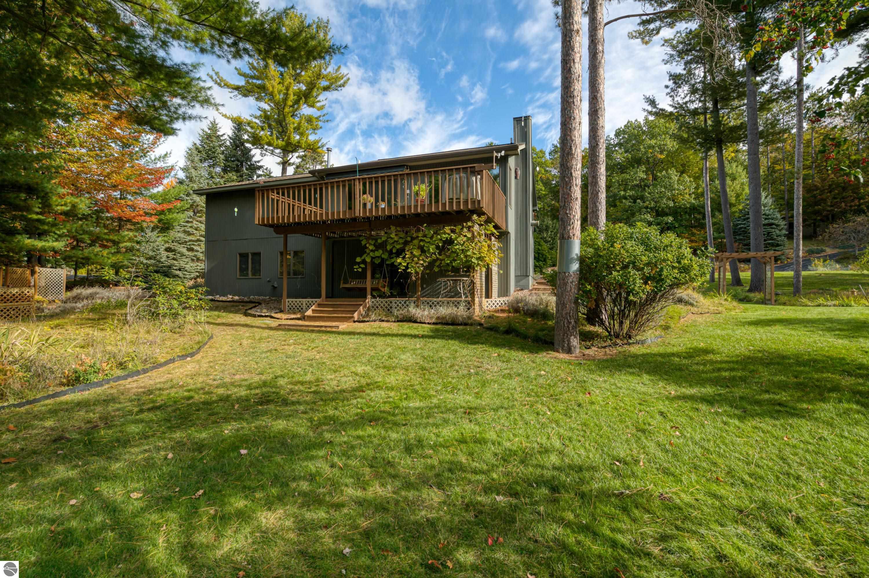 4125 Holiday North Court