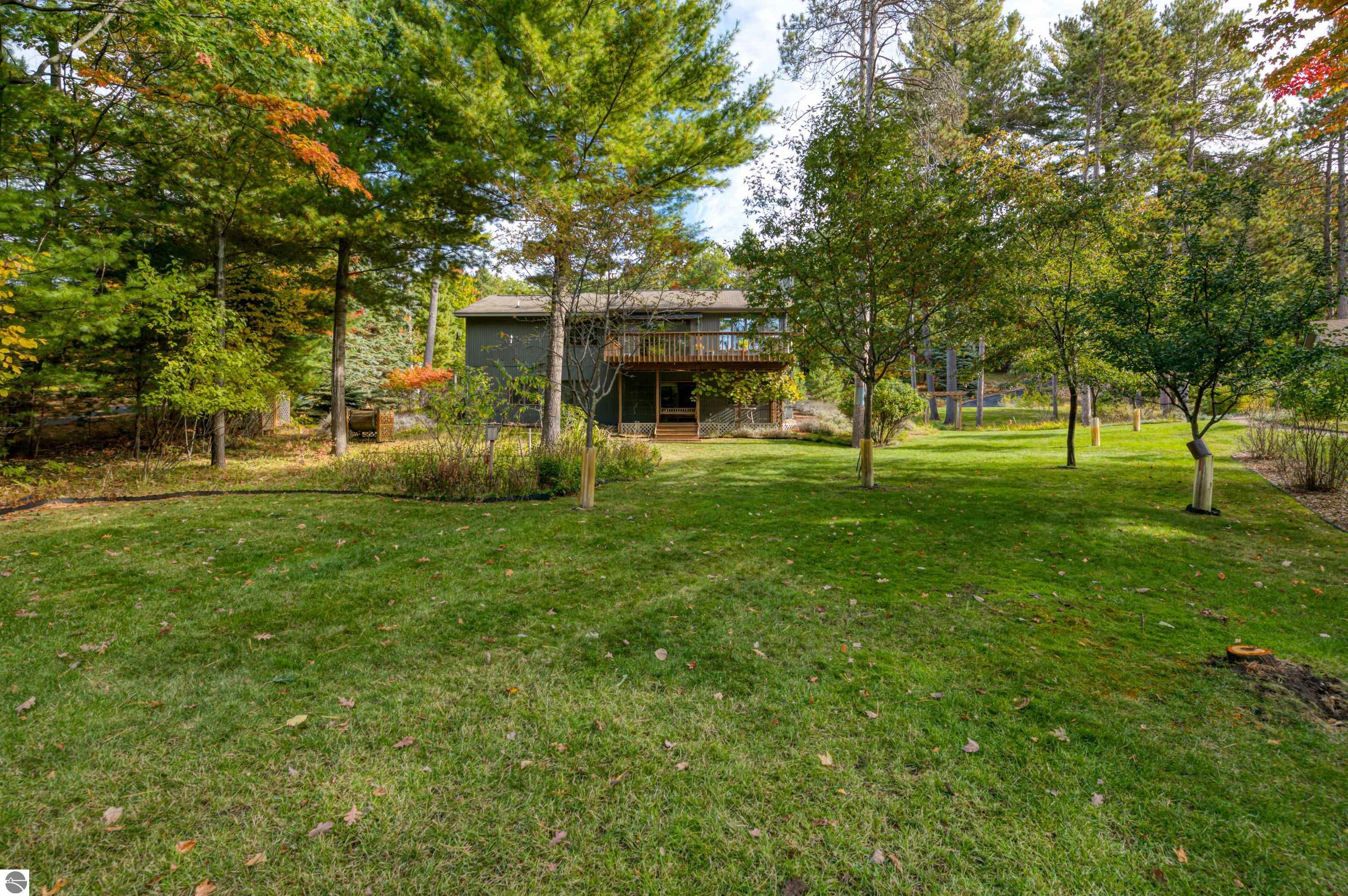 4125 Holiday North Court