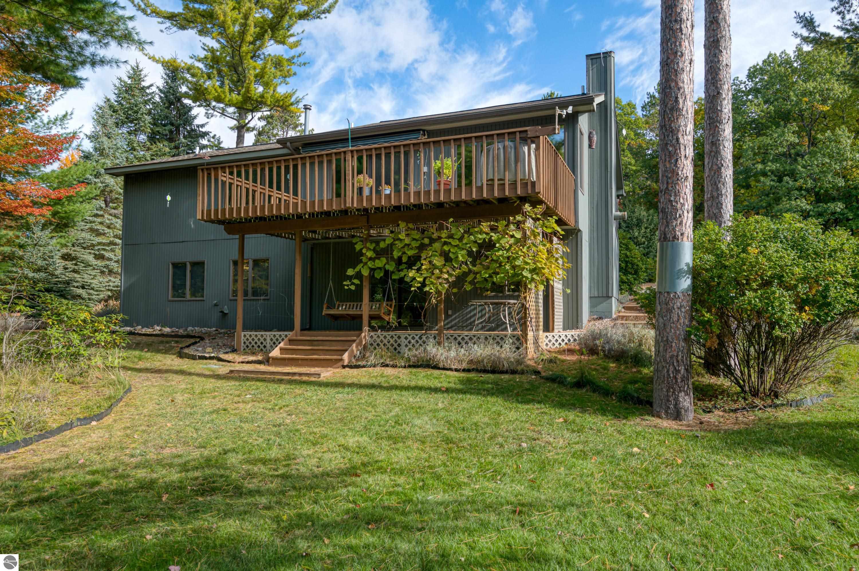 4125 Holiday North Court