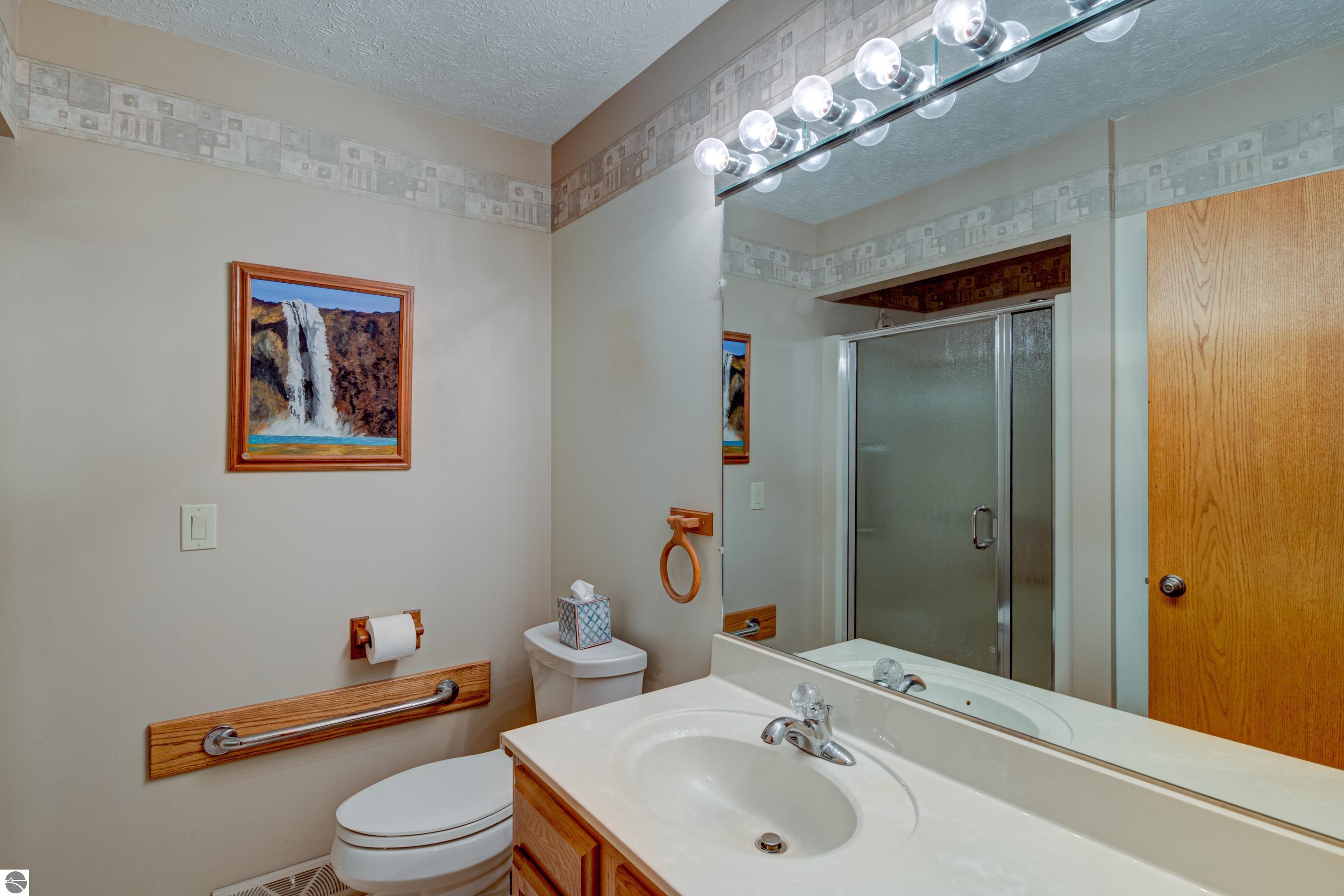 4125 Holiday North Court
