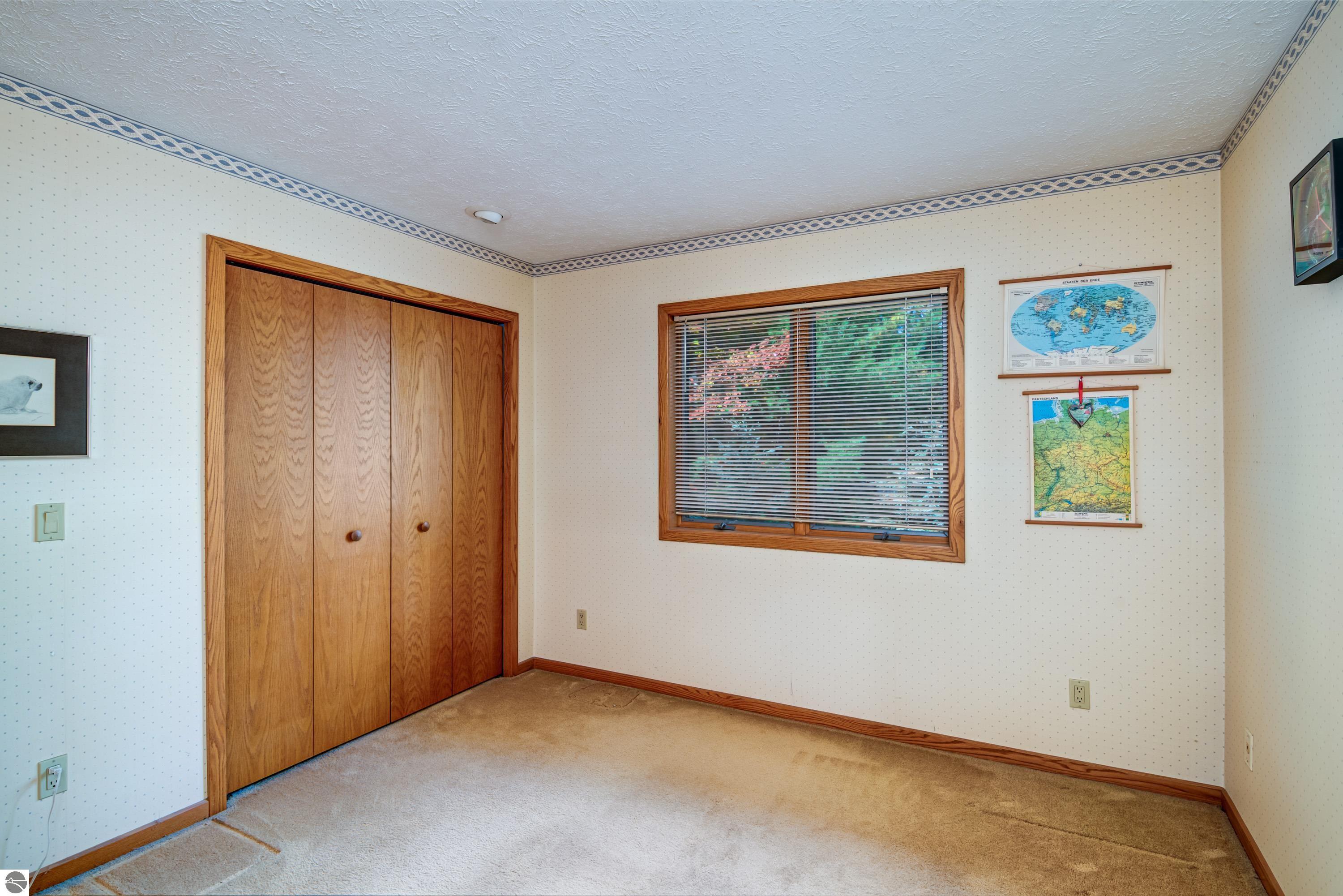 4125 Holiday North Court