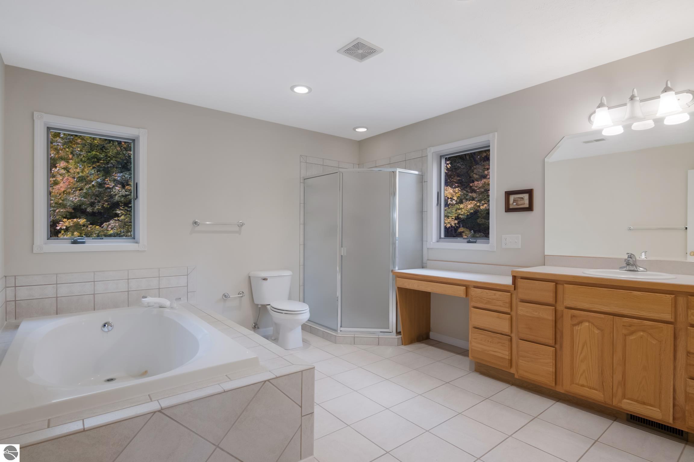 4562 S Bay Valley Drive