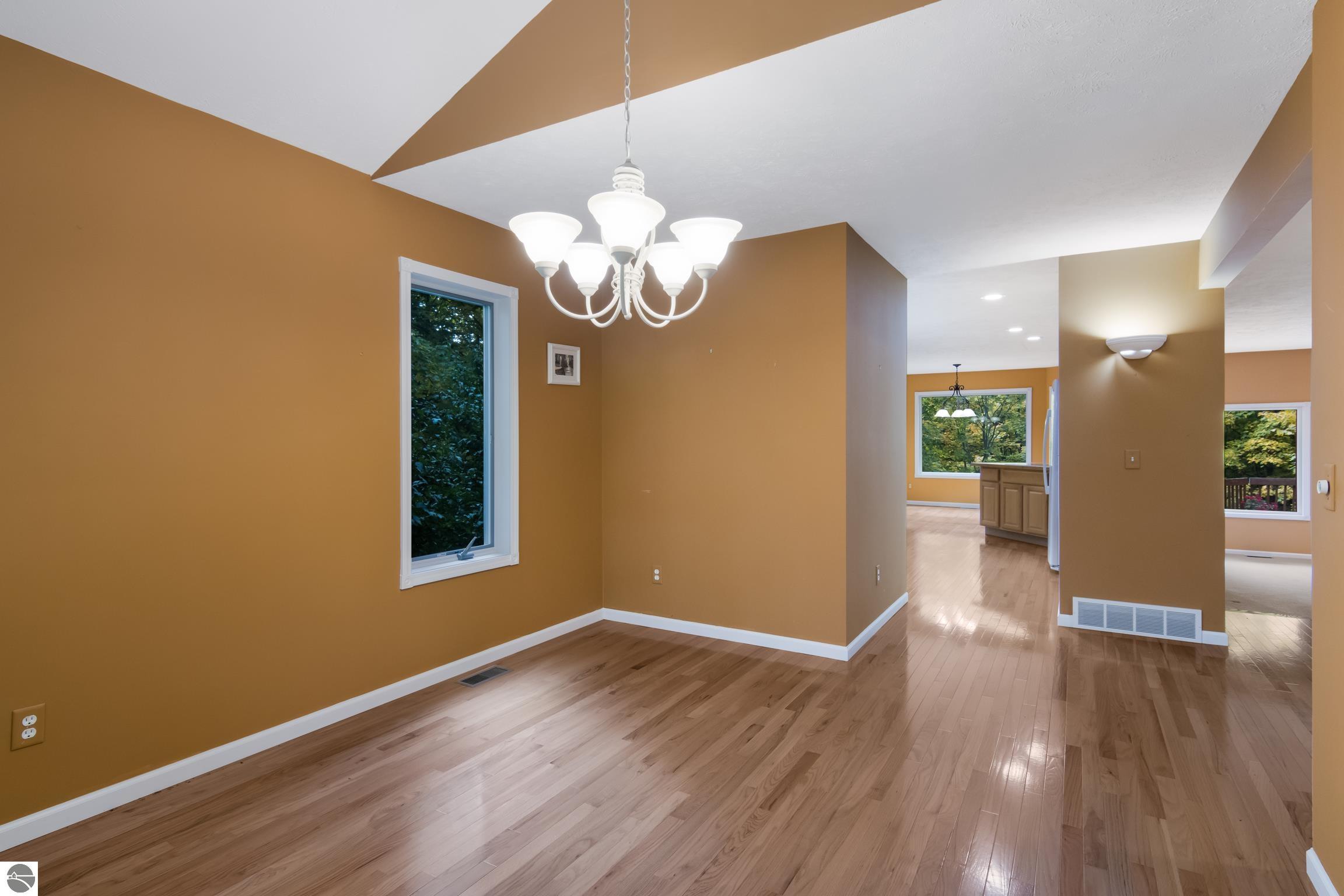 4562 S Bay Valley Drive