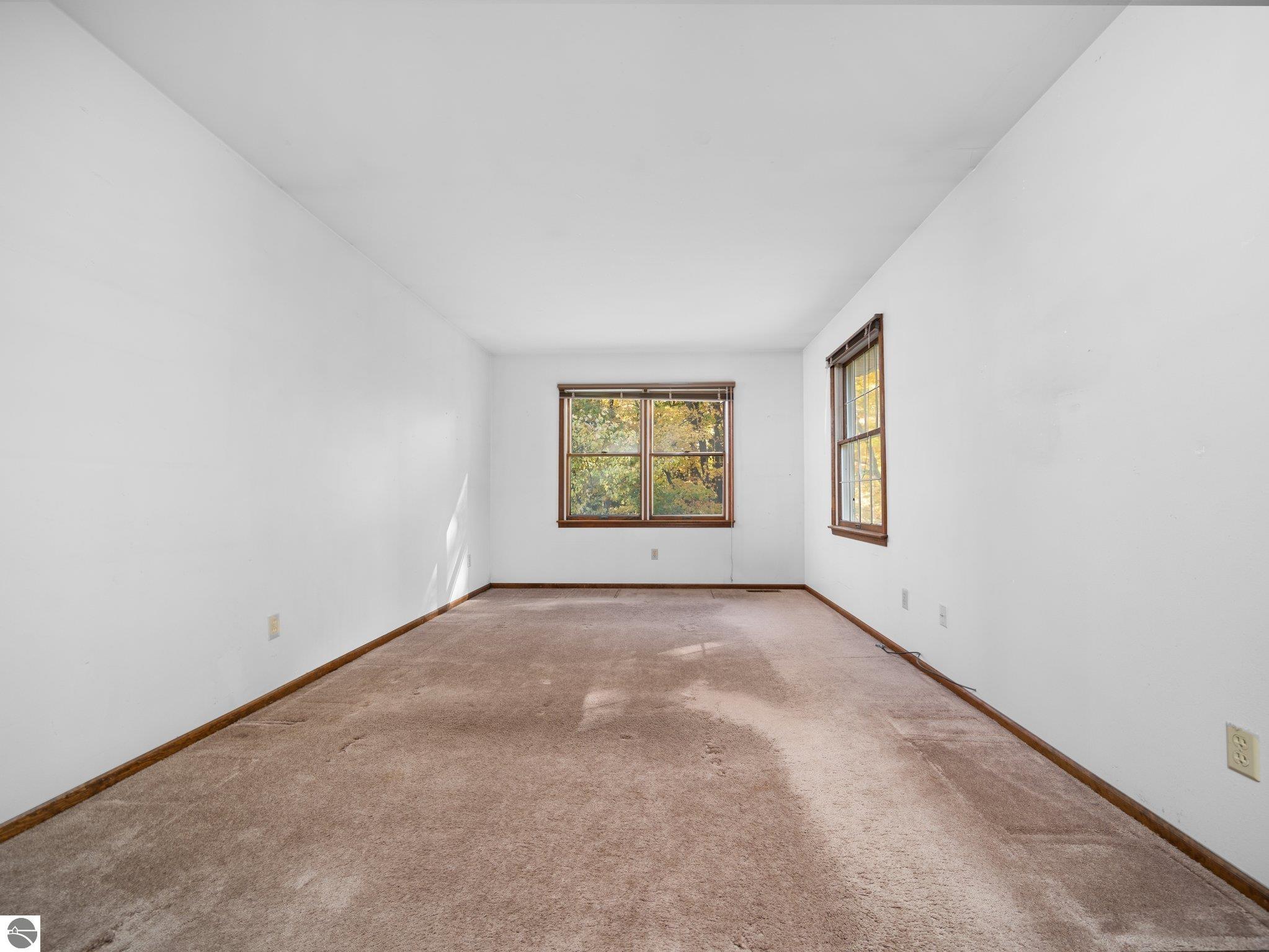 2716 Shenandoah Drive