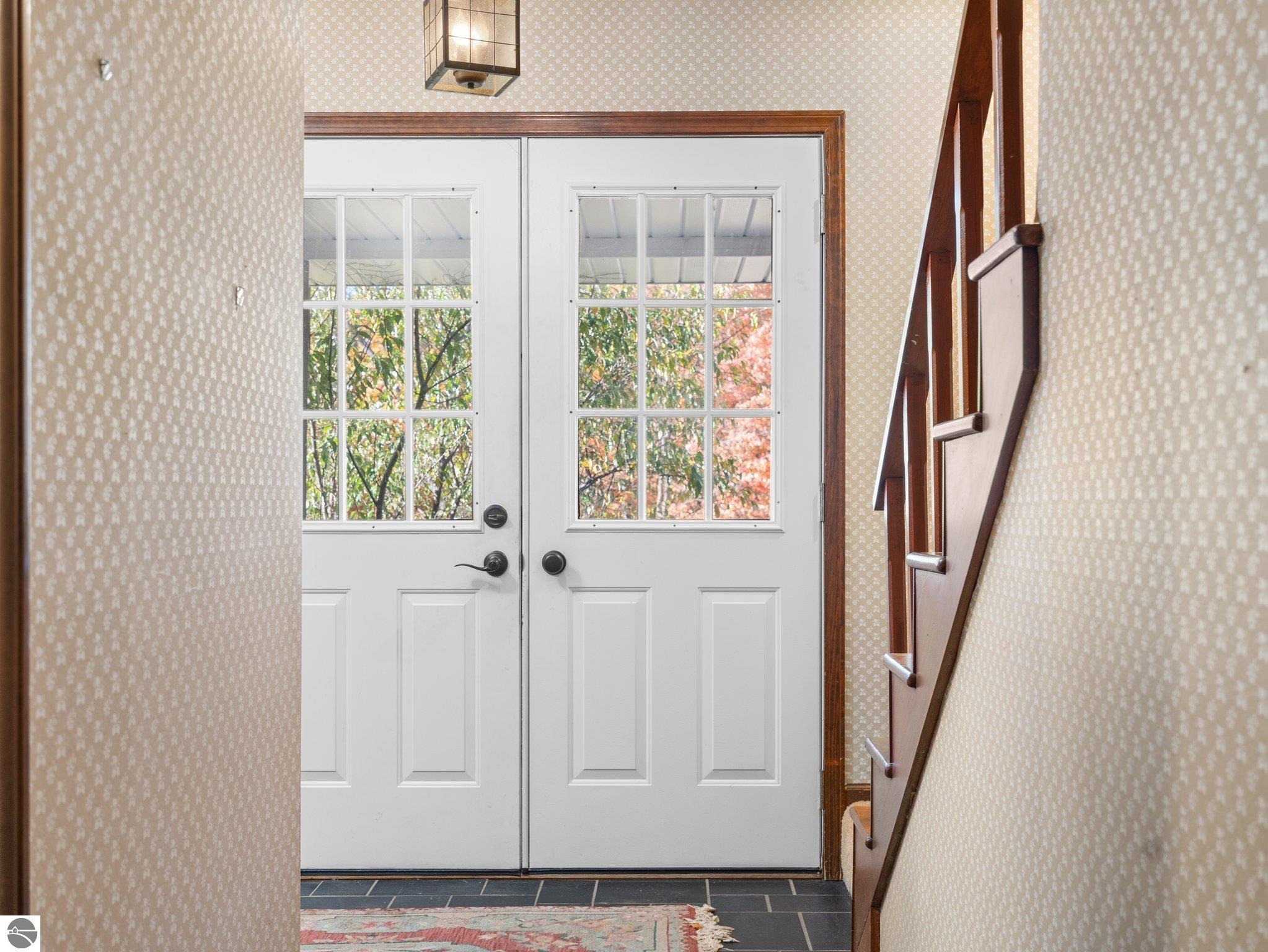 2716 Shenandoah Drive