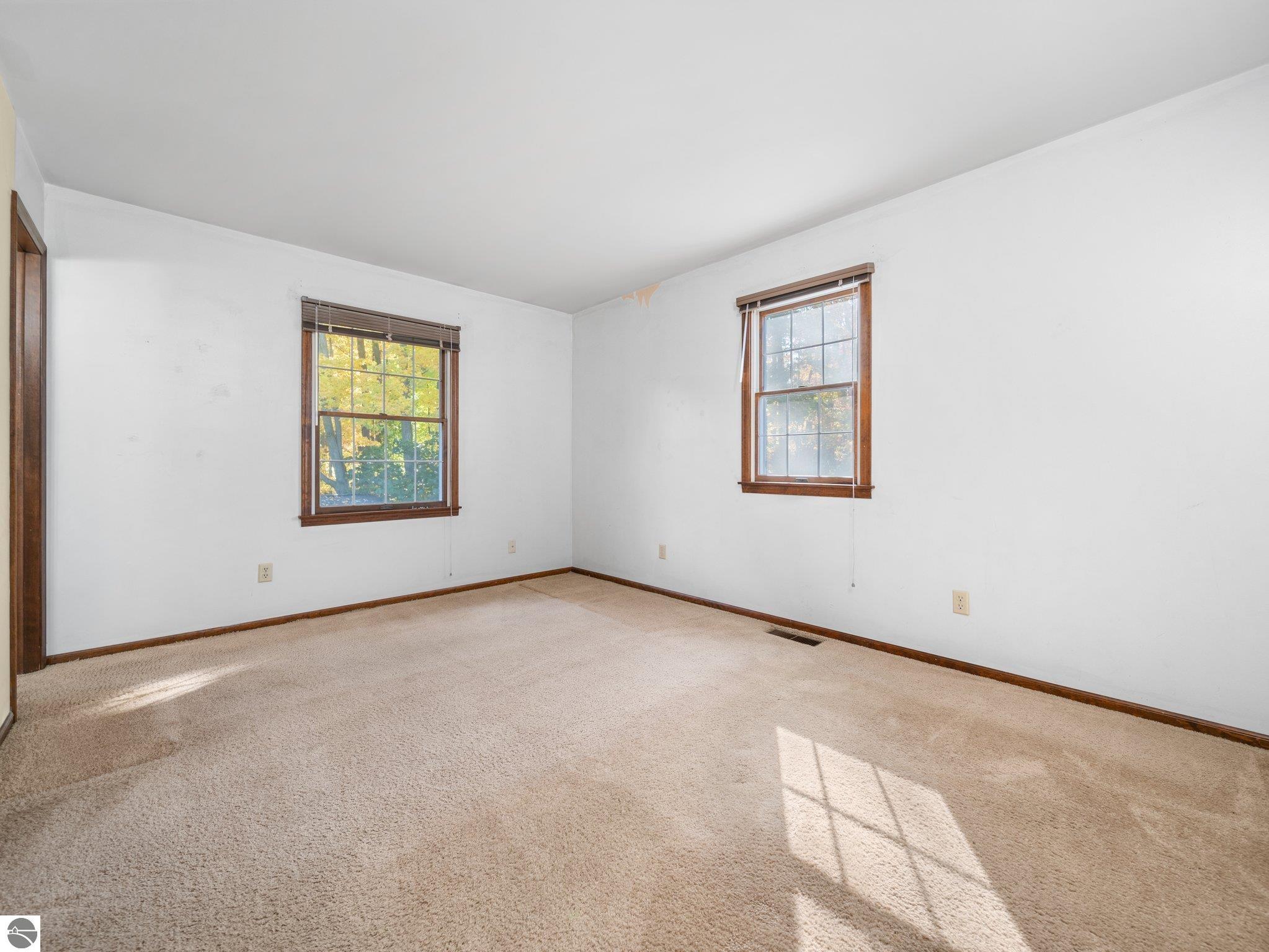 2716 Shenandoah Drive