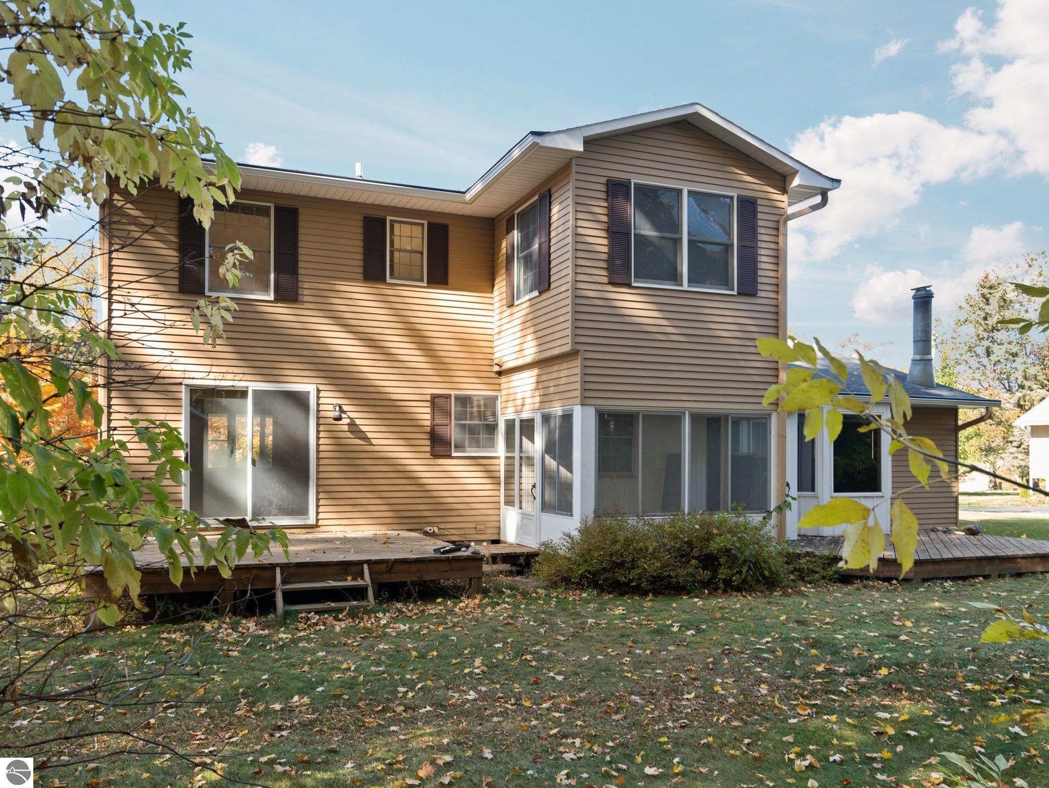 2716 Shenandoah Drive