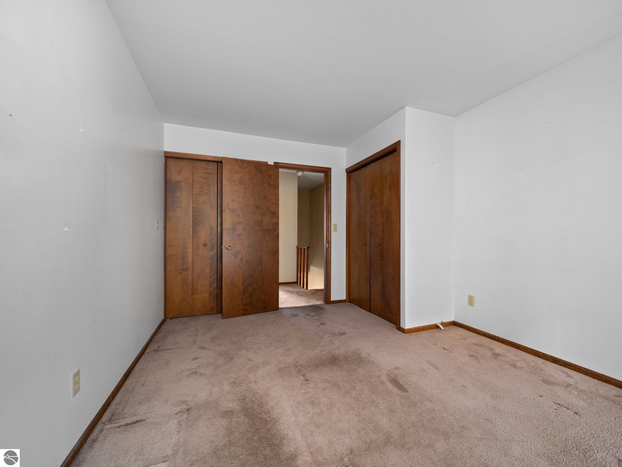 2716 Shenandoah Drive