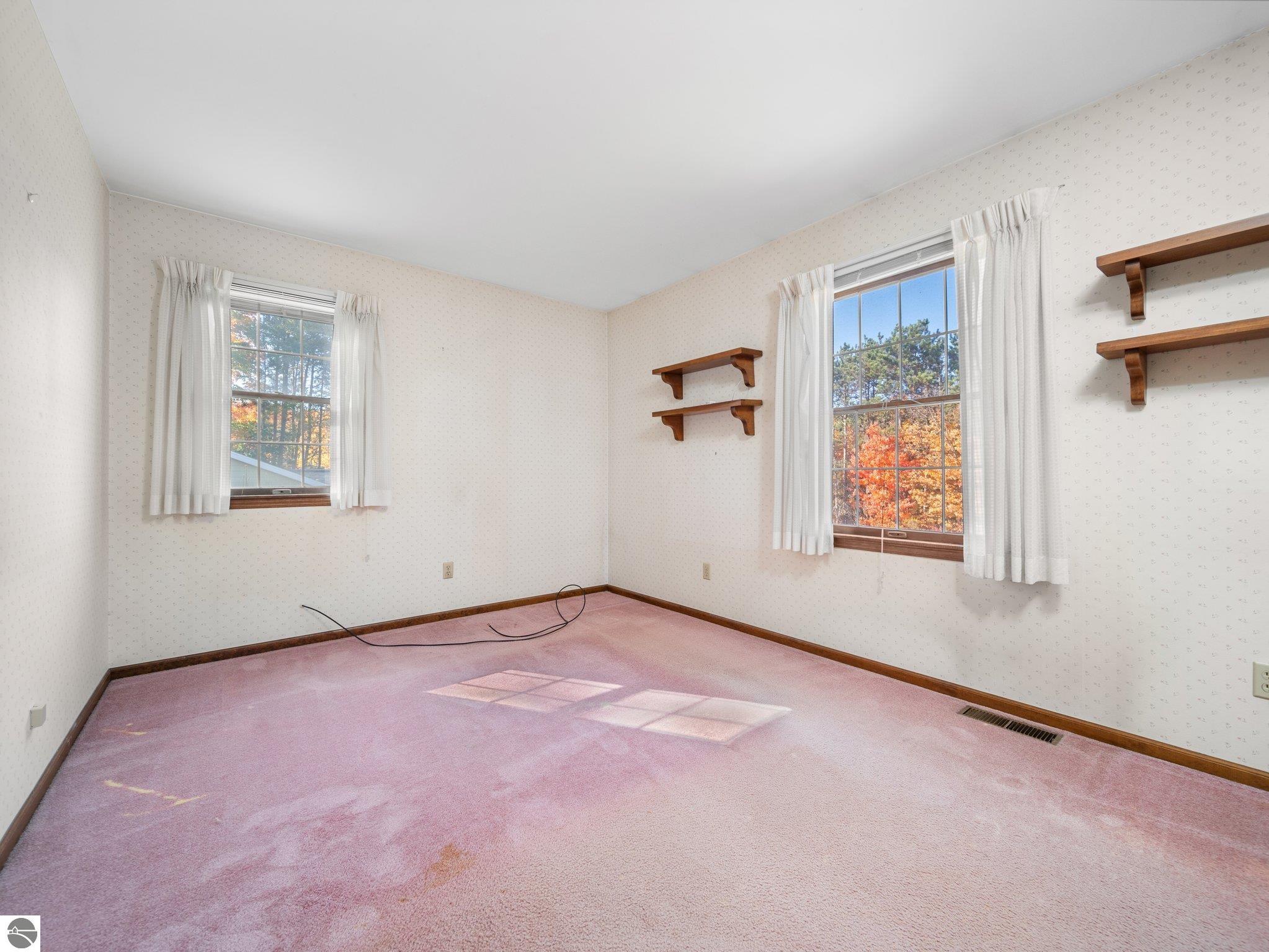 2716 Shenandoah Drive