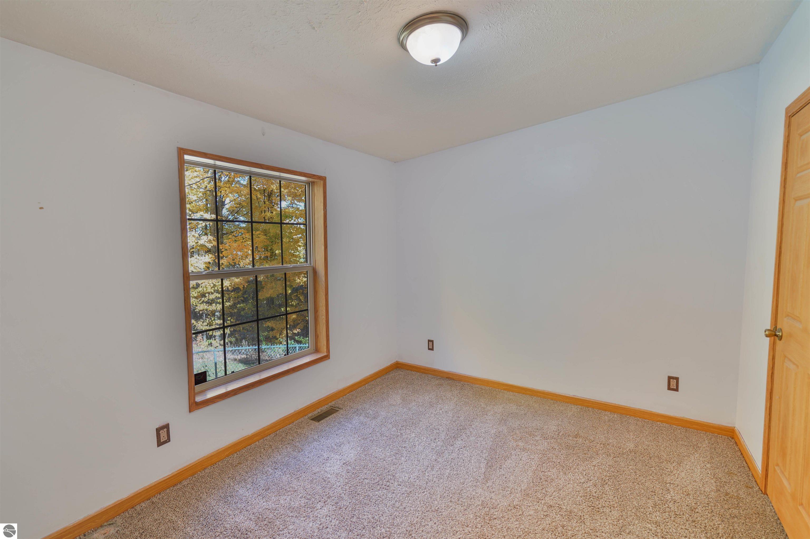 4897 Woodman Road, SW