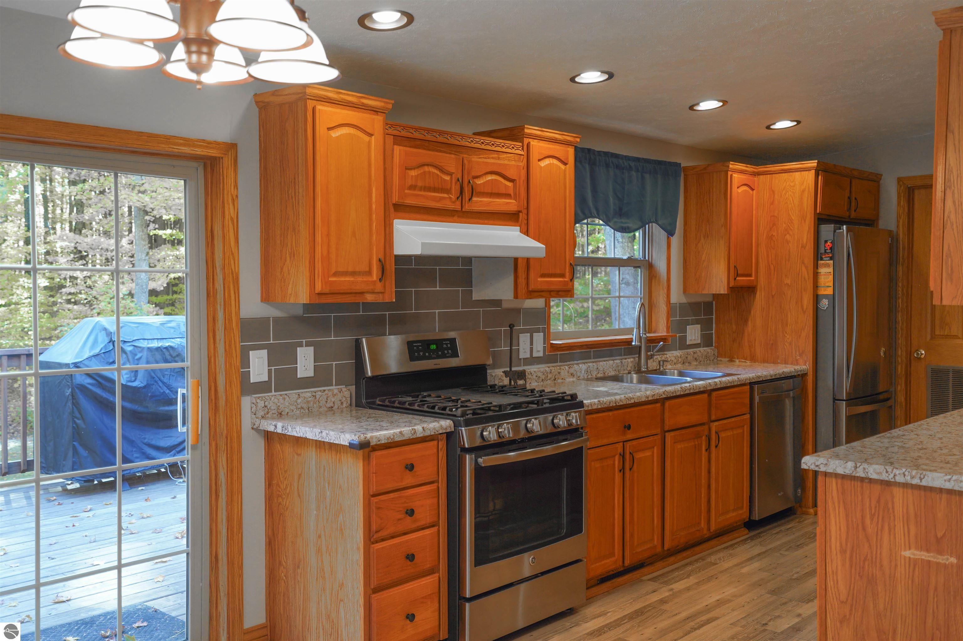 4897 Woodman Road, SW