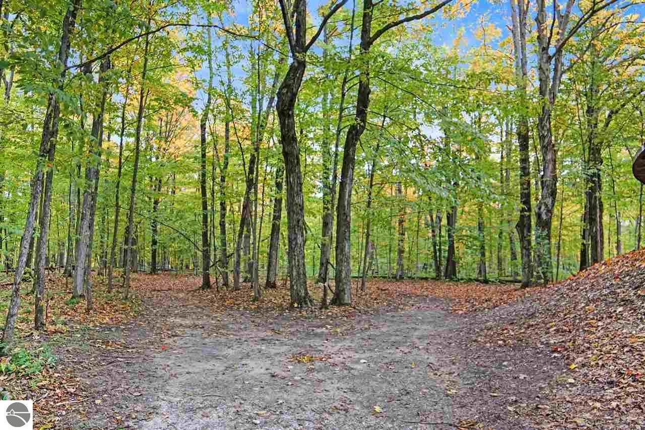 800 Cottageview Drive # 317