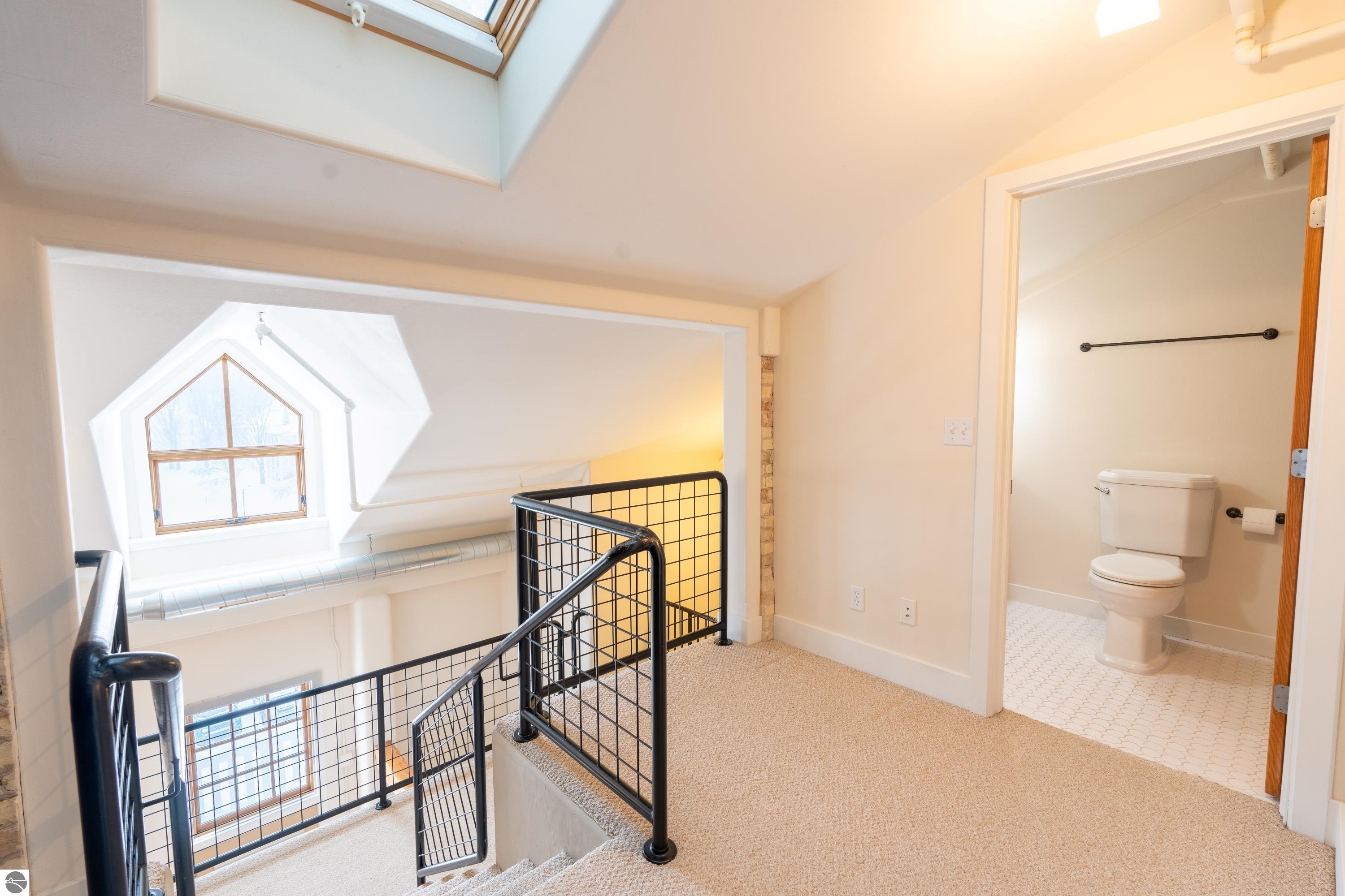 800 Cottageview Drive # 317