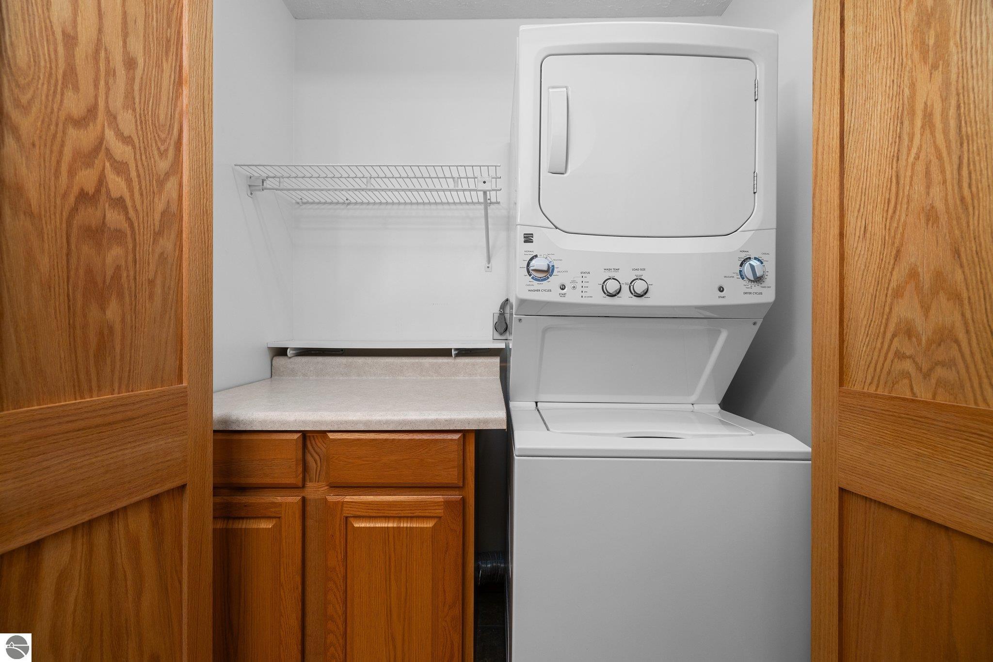 2135 Hammond Place Unit: West