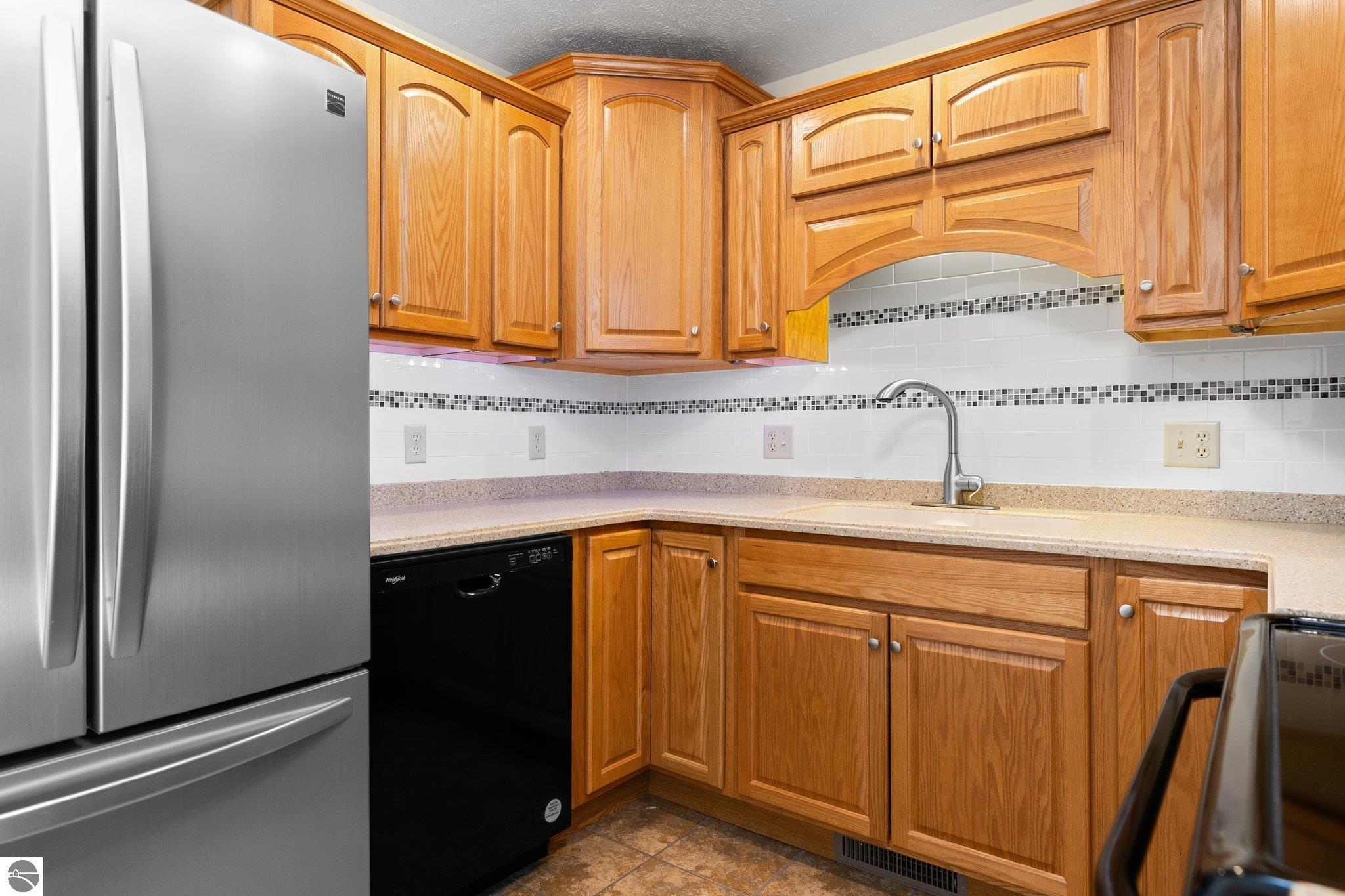 2135 Hammond Place Unit: West