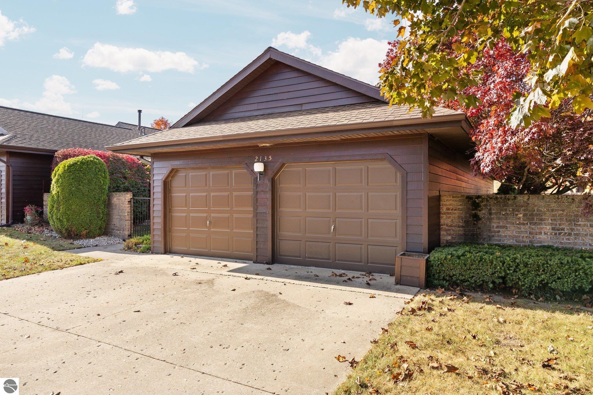 2135 Hammond Place Unit: West