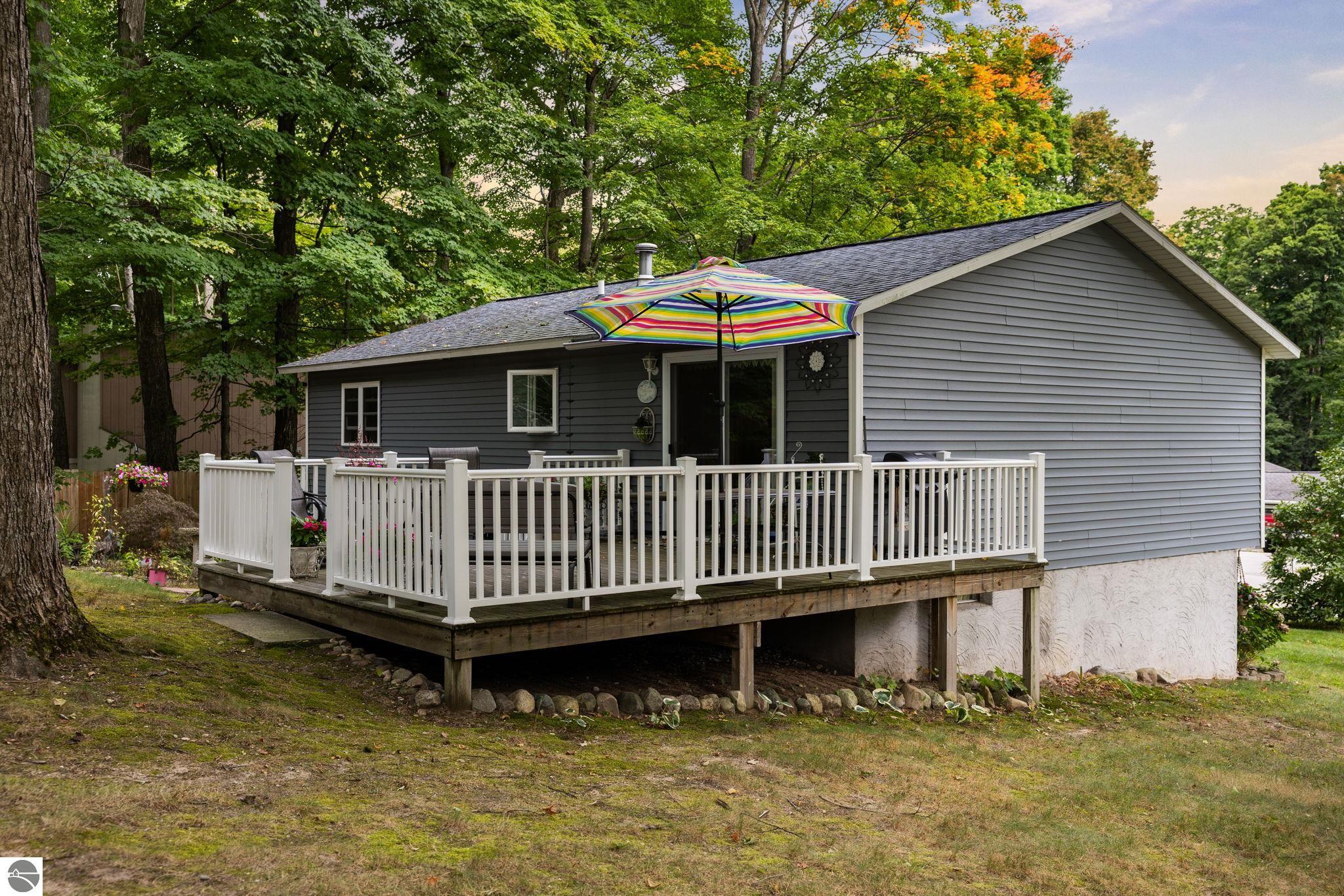1973 Sparrow Drive