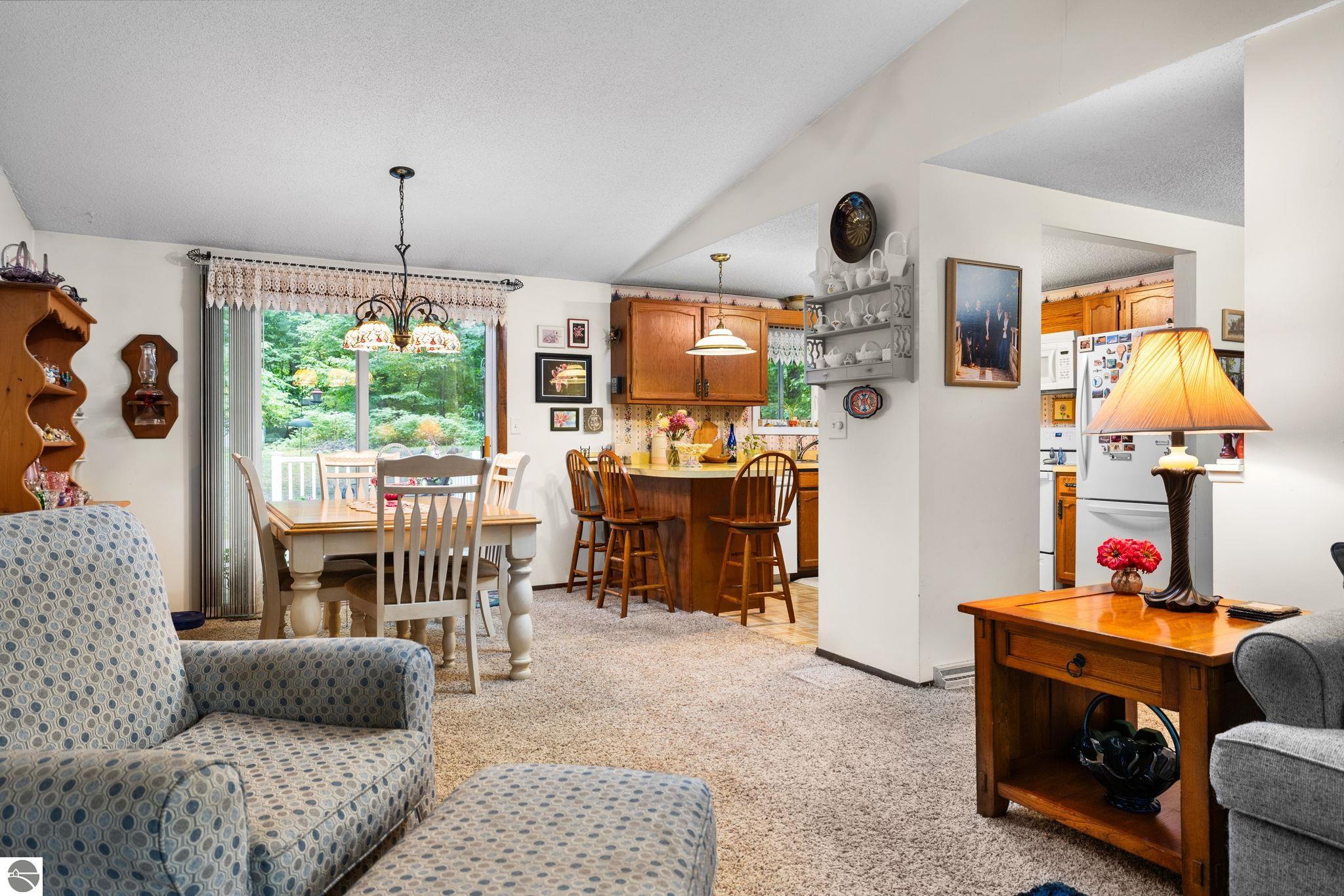 1973 Sparrow Drive