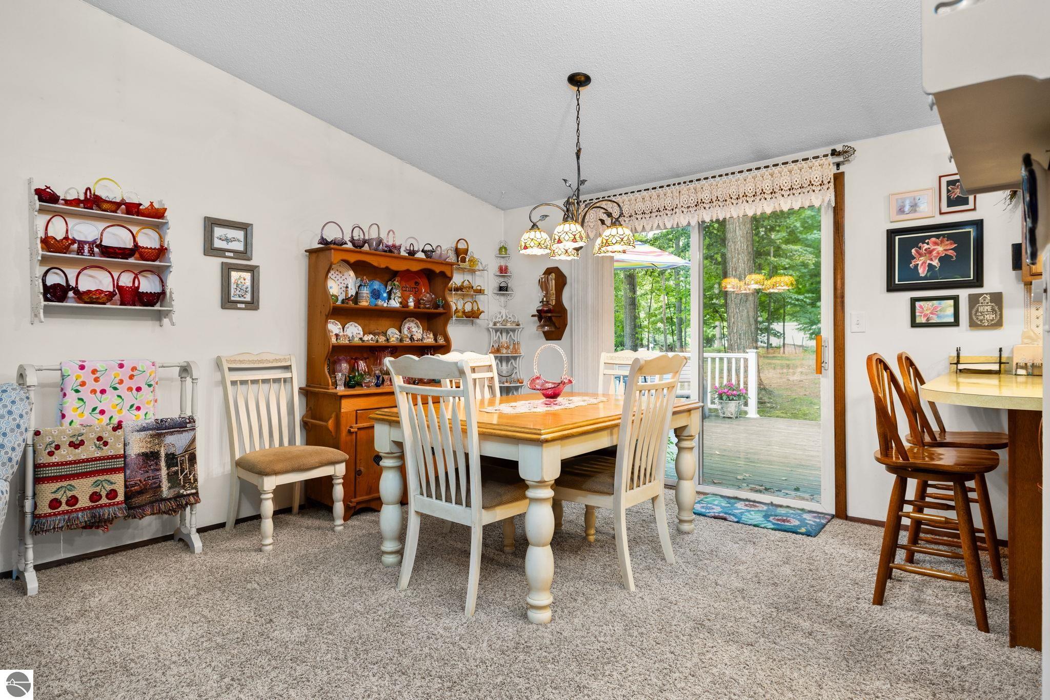 1973 Sparrow Drive