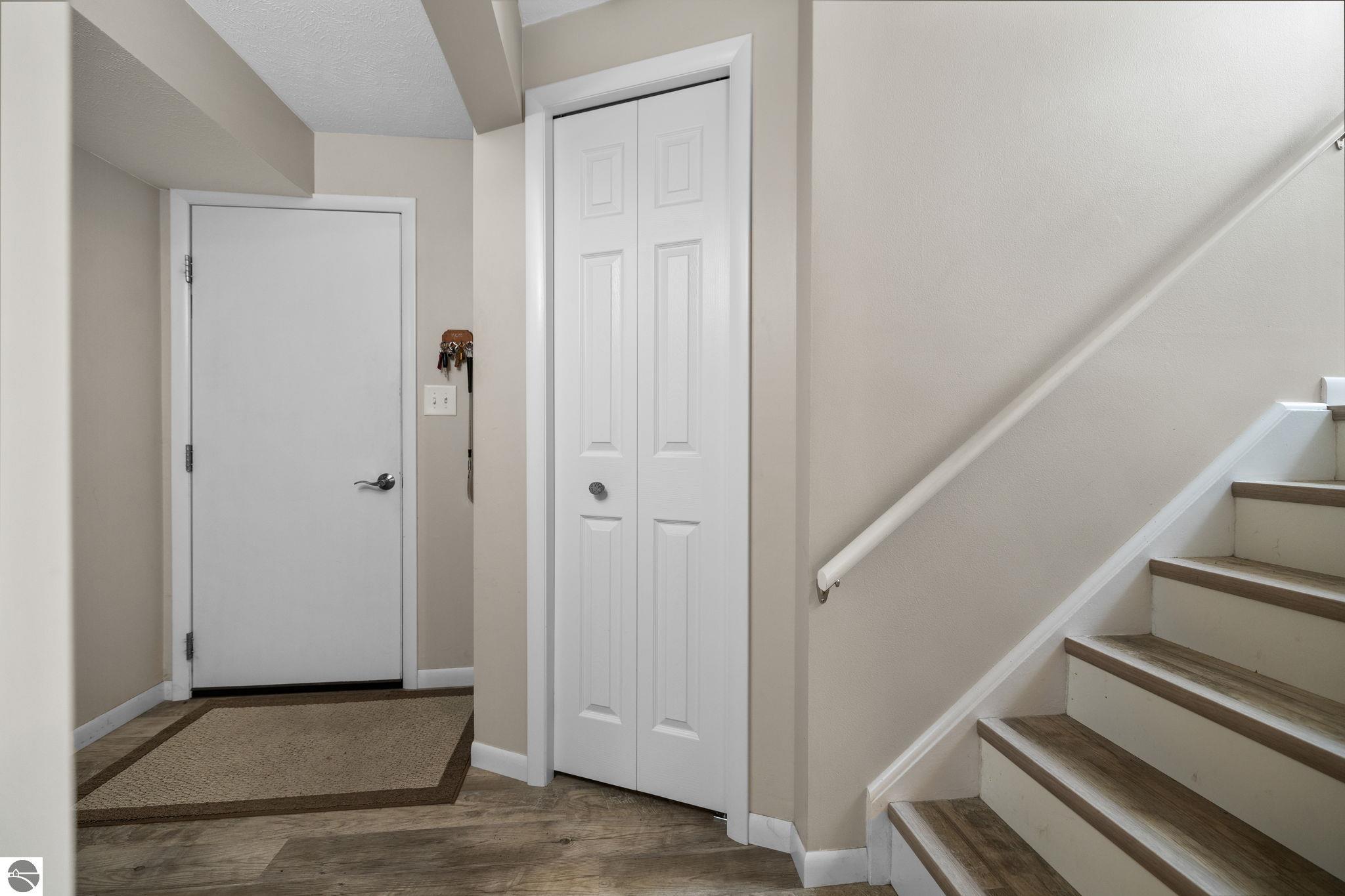 1973 Sparrow Drive
