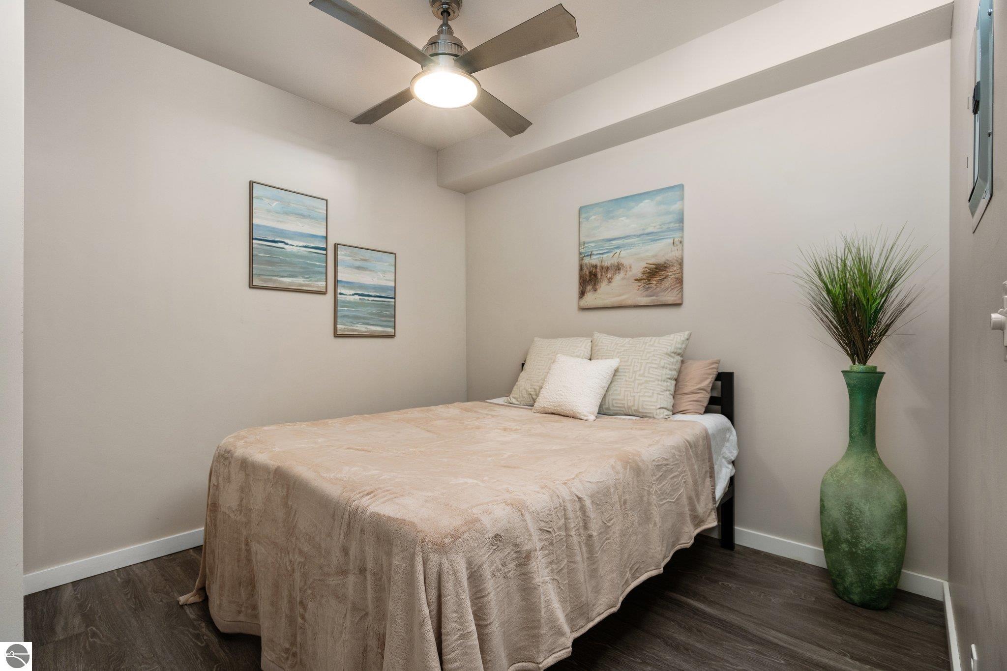 619 E Eighth Street # 9