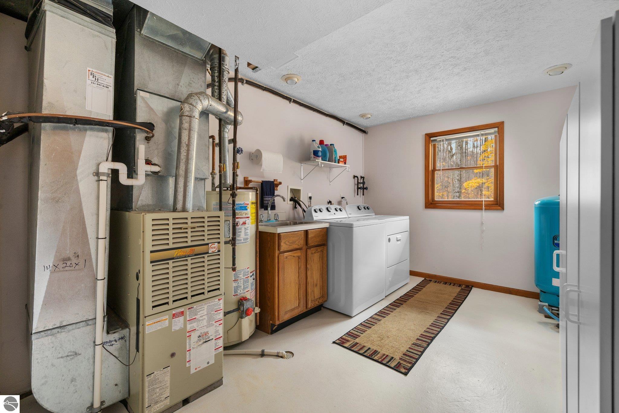 3120 E Partridge Court