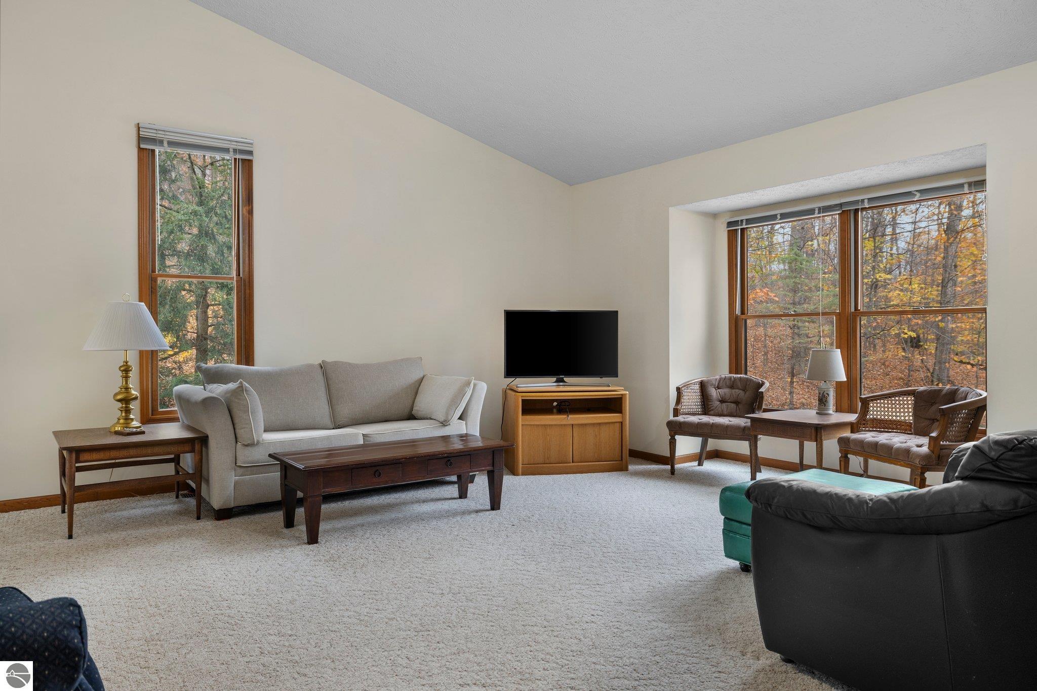 3120 E Partridge Court