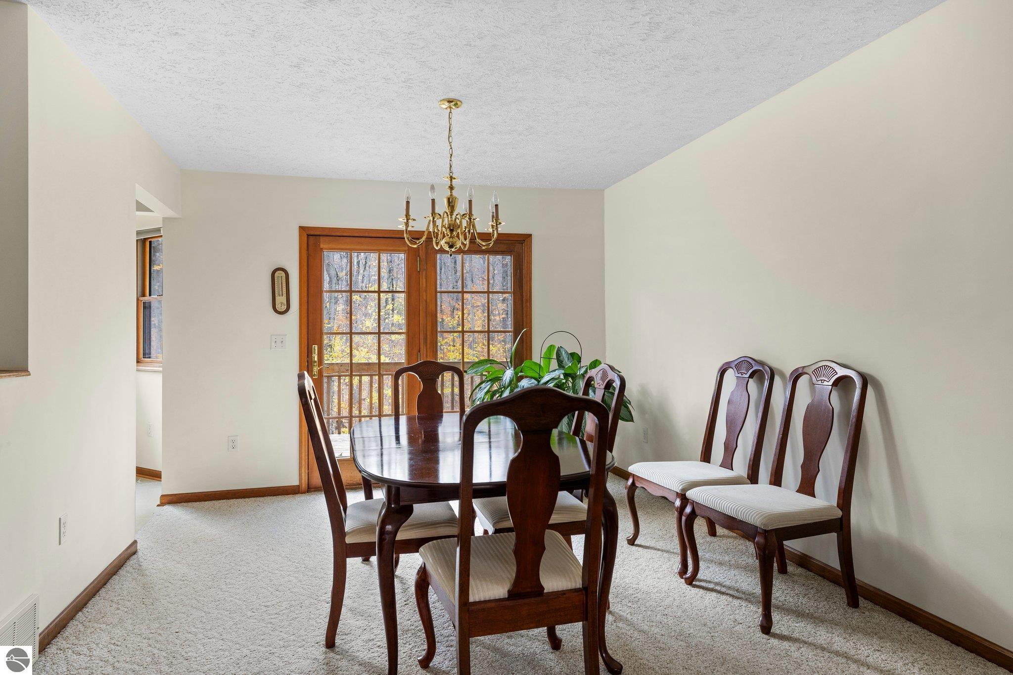 3120 E Partridge Court