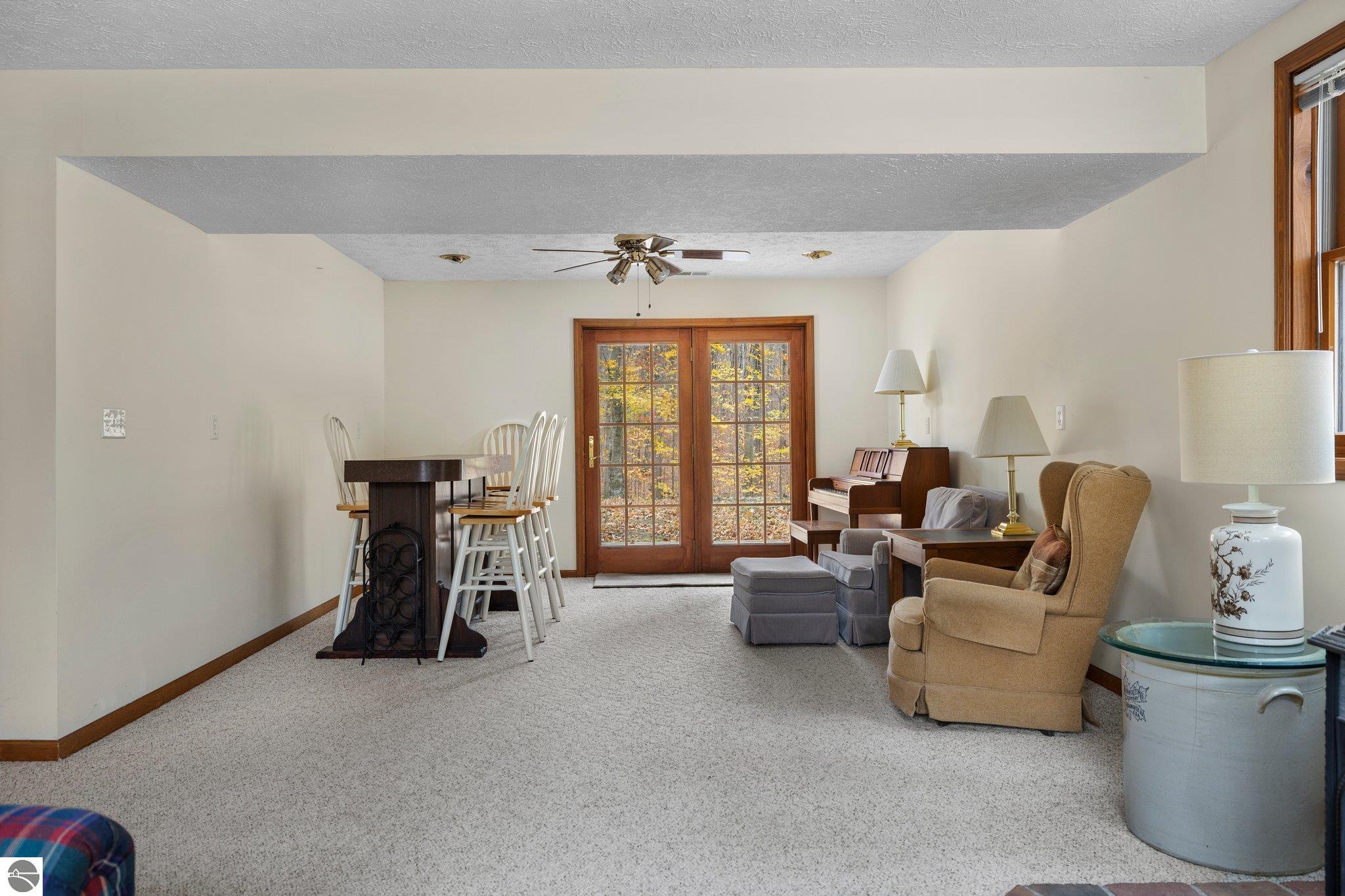 3120 E Partridge Court