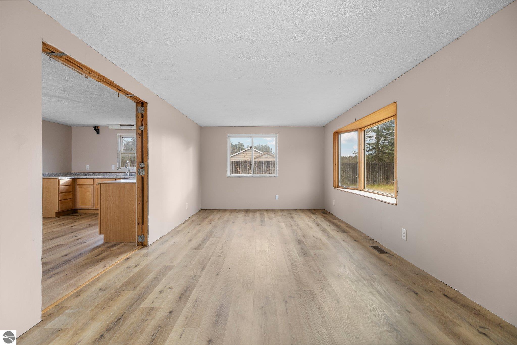5601 Walton Road