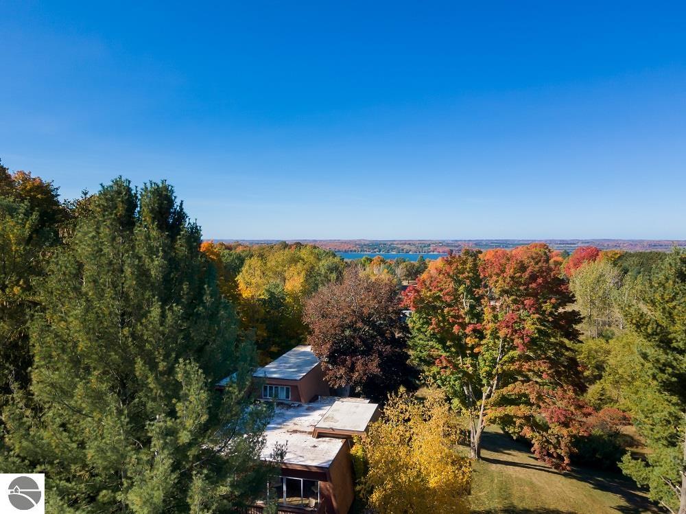 5328 Golfview Road