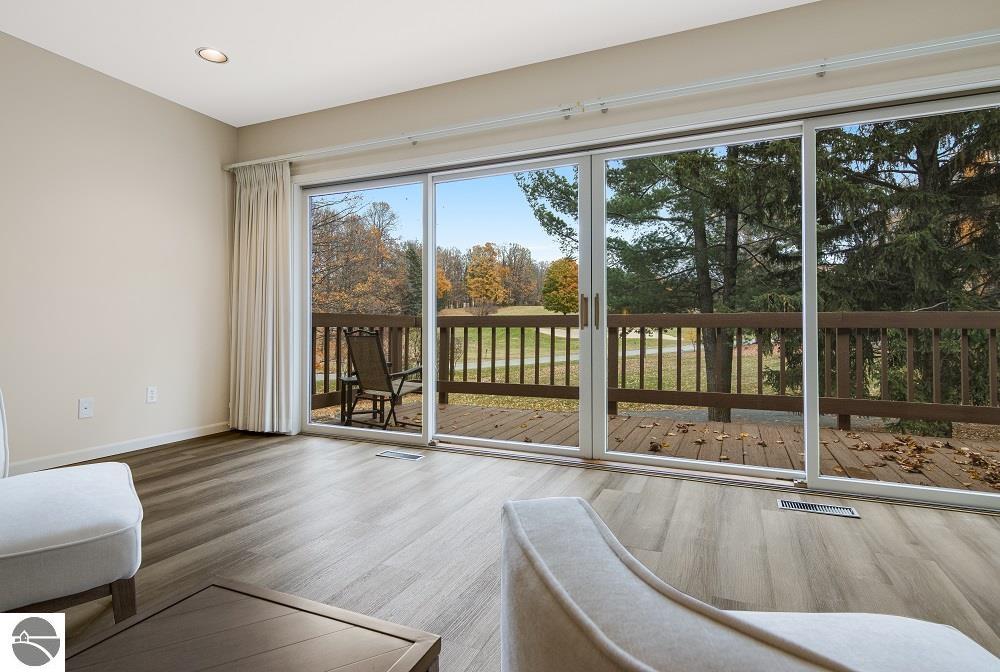 5328 Golfview Road
