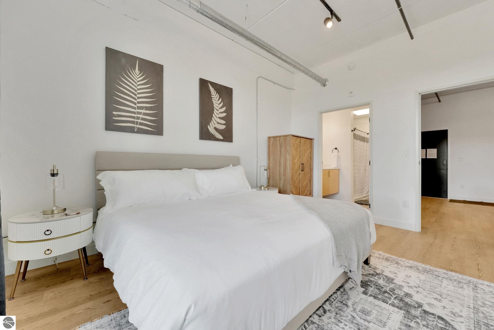 1825 #329 E Eighth Street # 329