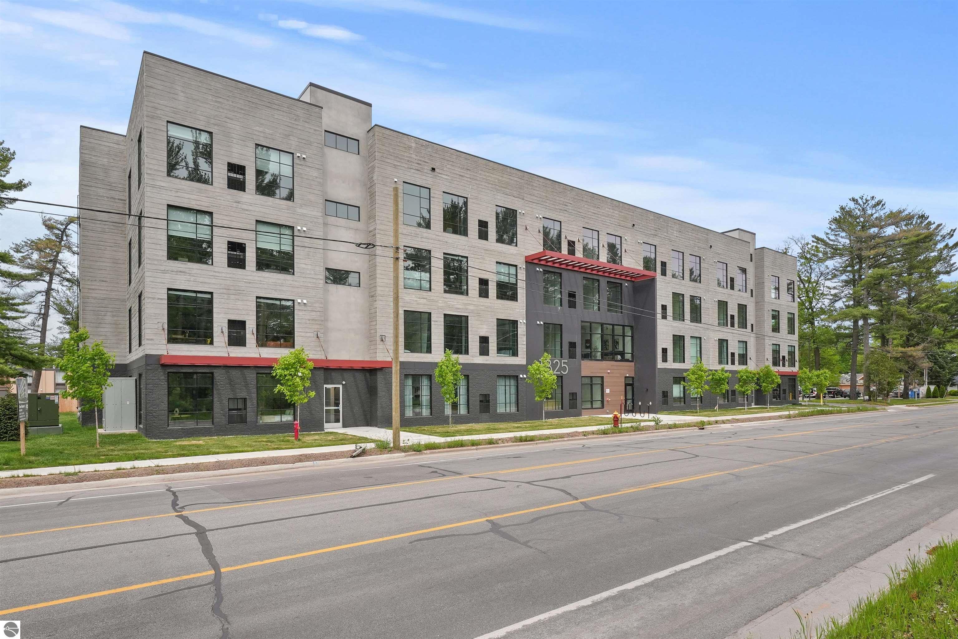 1825 #329 E Eighth Street # 329
