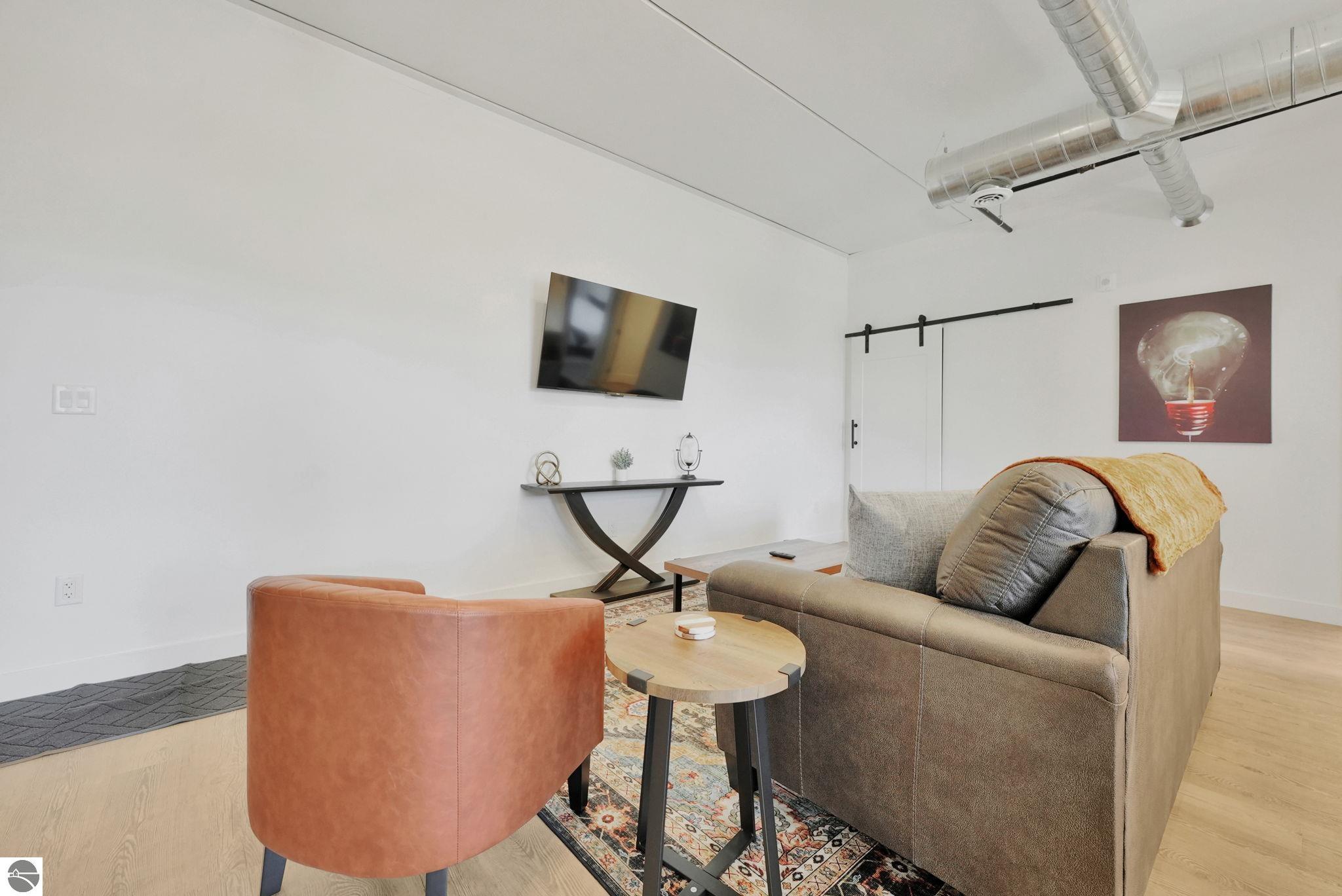 1825 #329 E Eighth Street # 329