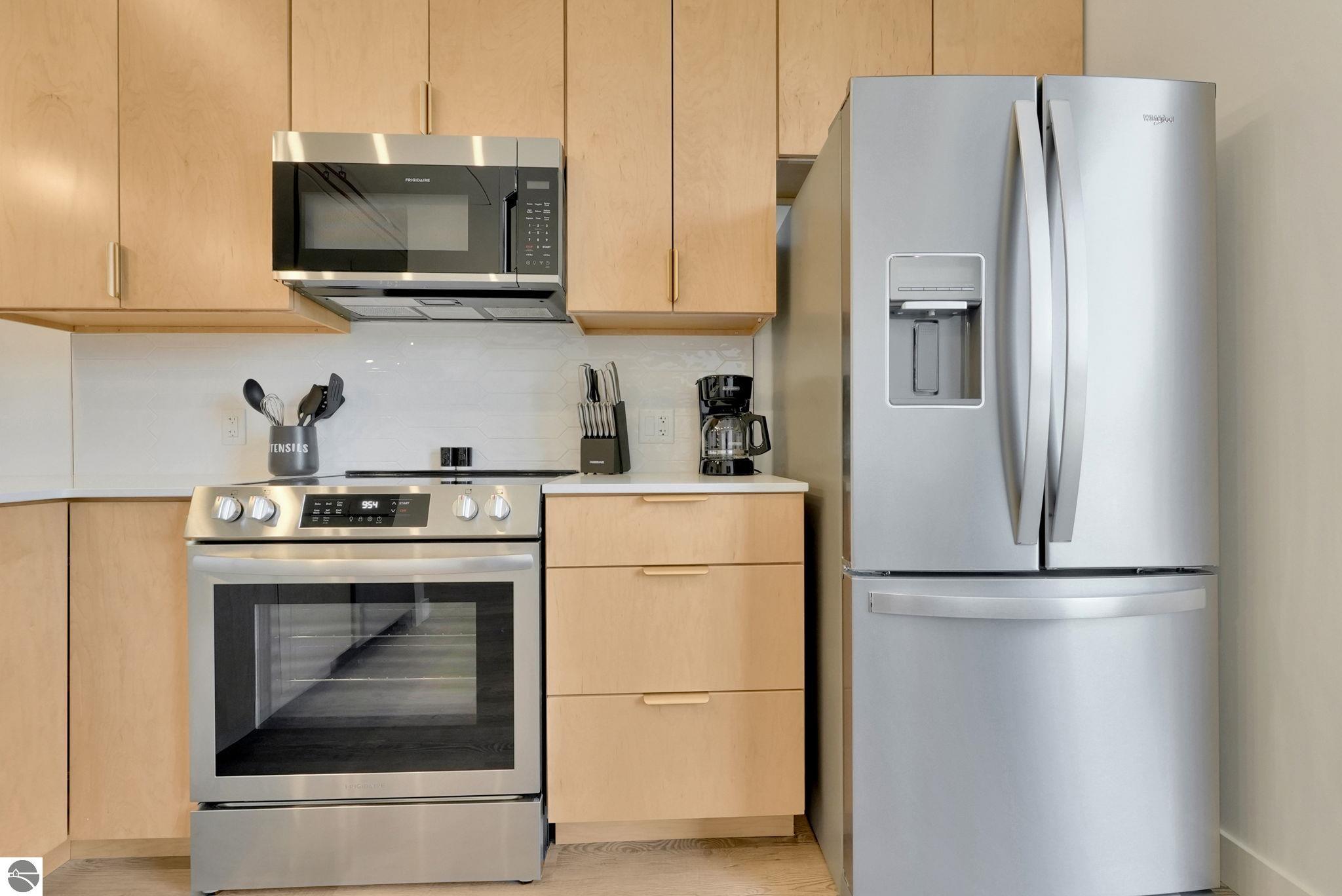 1825 #329 E Eighth Street # 329