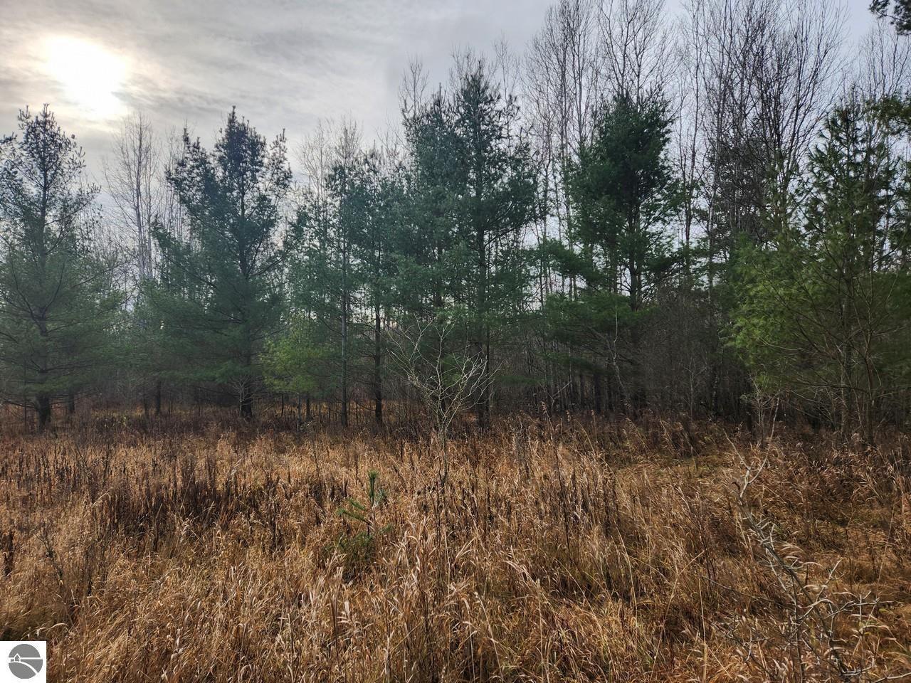 6473 Maplehill Road