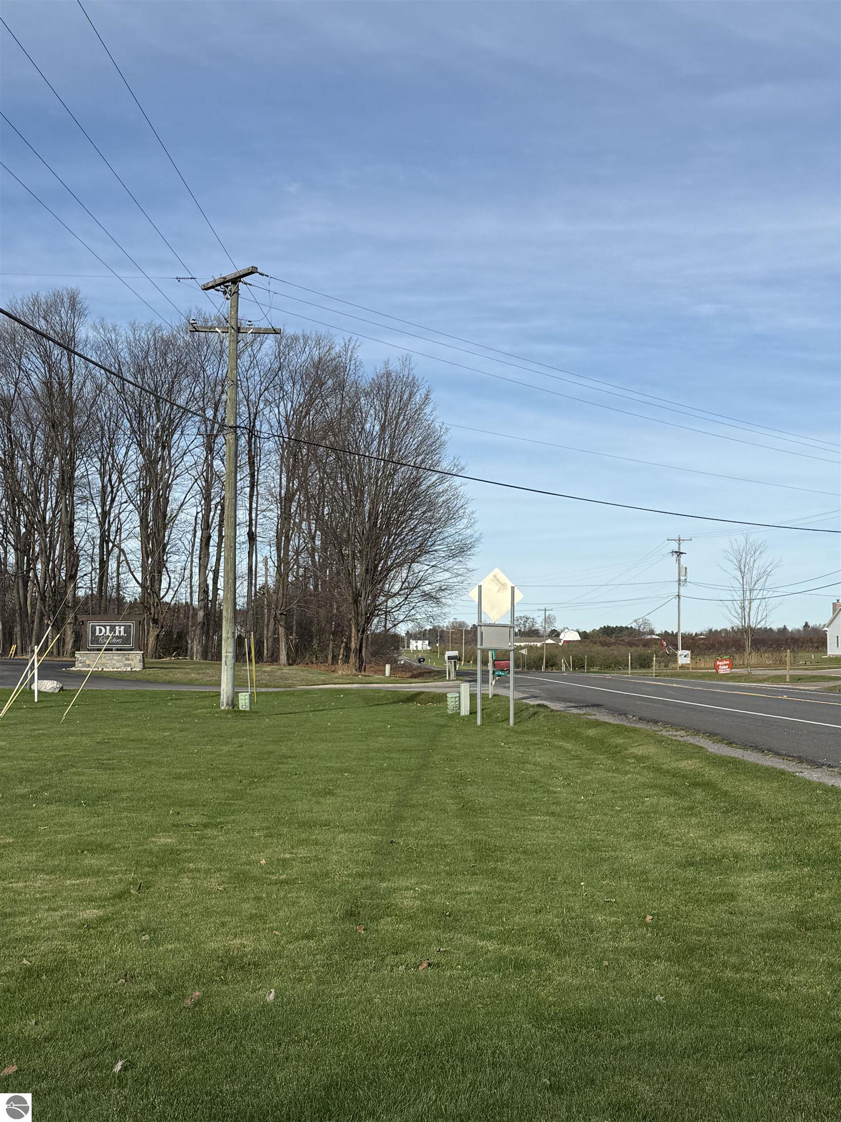 11428 S US-31