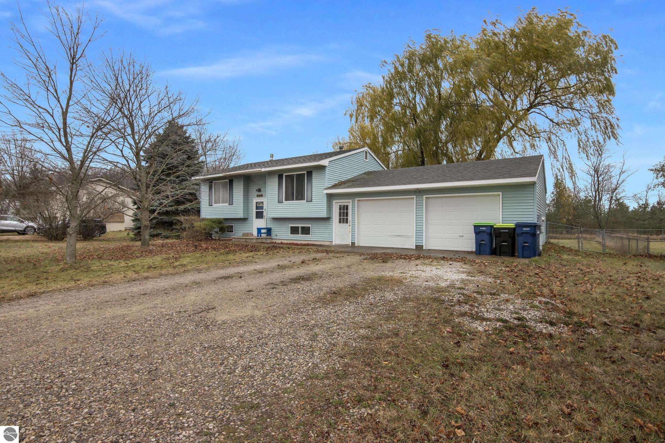 2102 Gary Road
