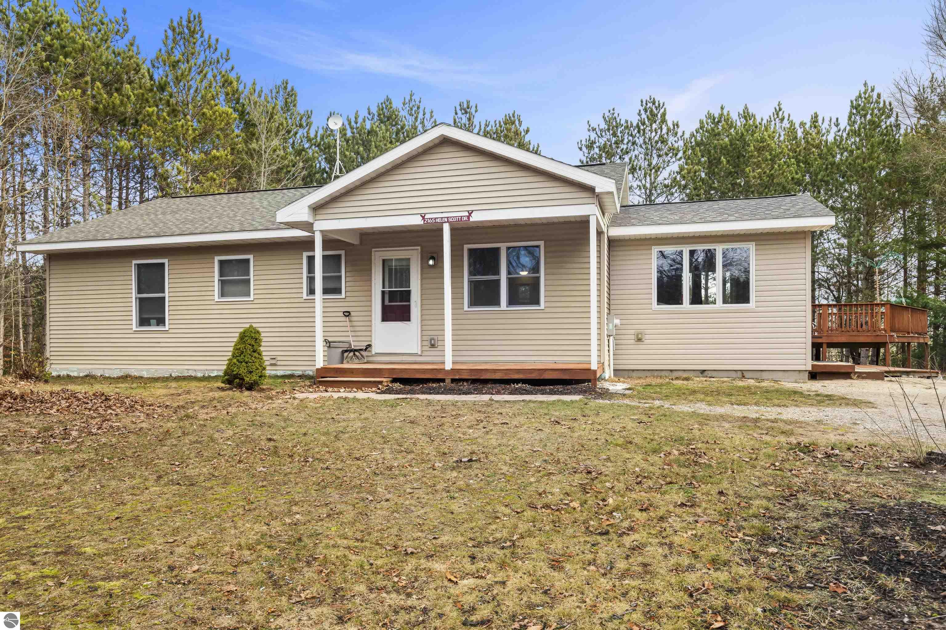 2165 Helen Lane