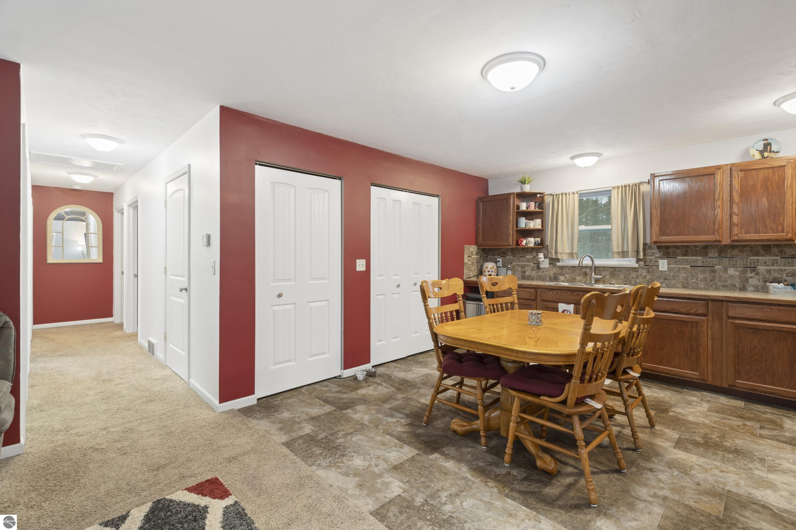 2165 Helen Lane