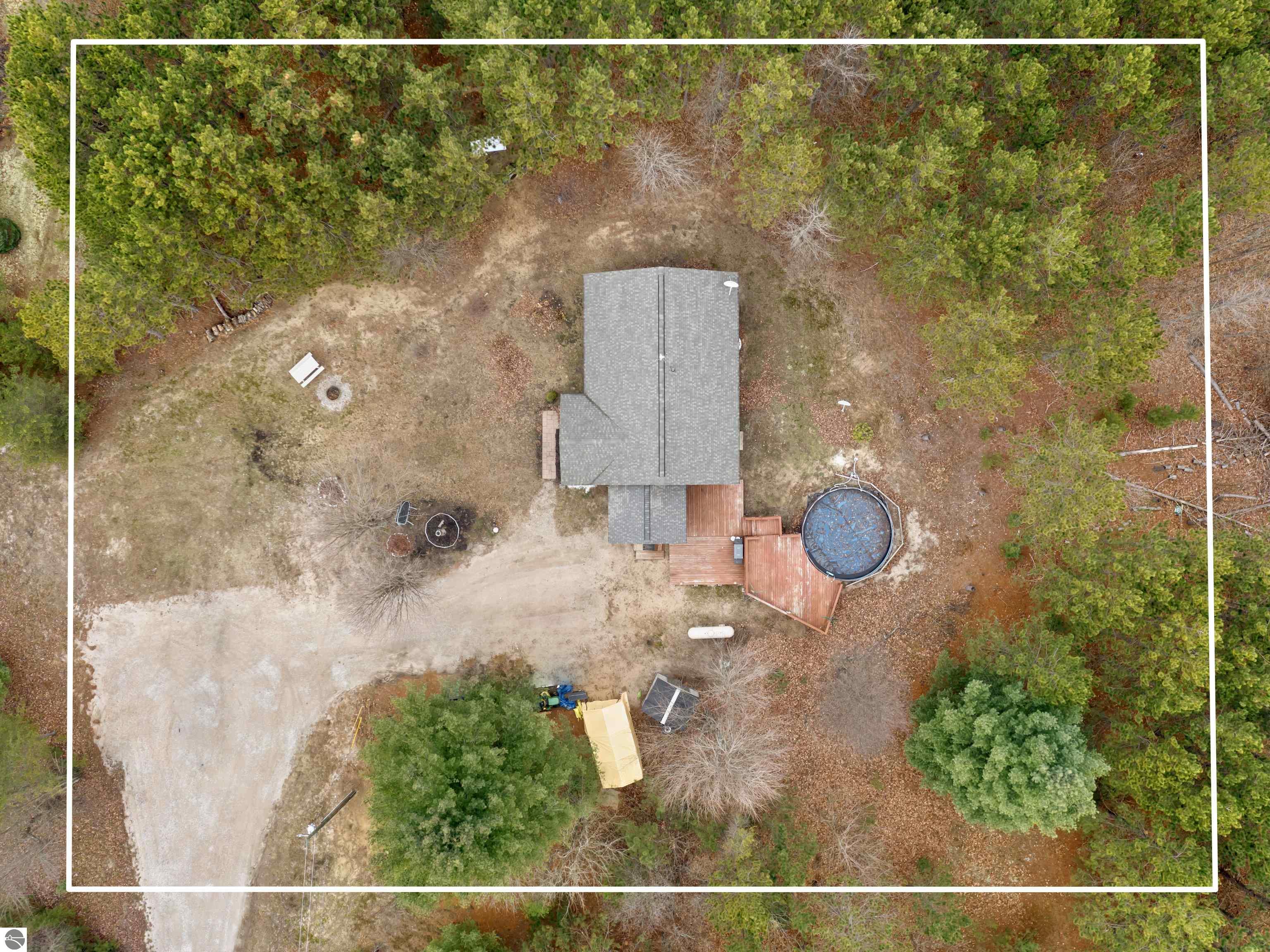 2165 Helen Lane